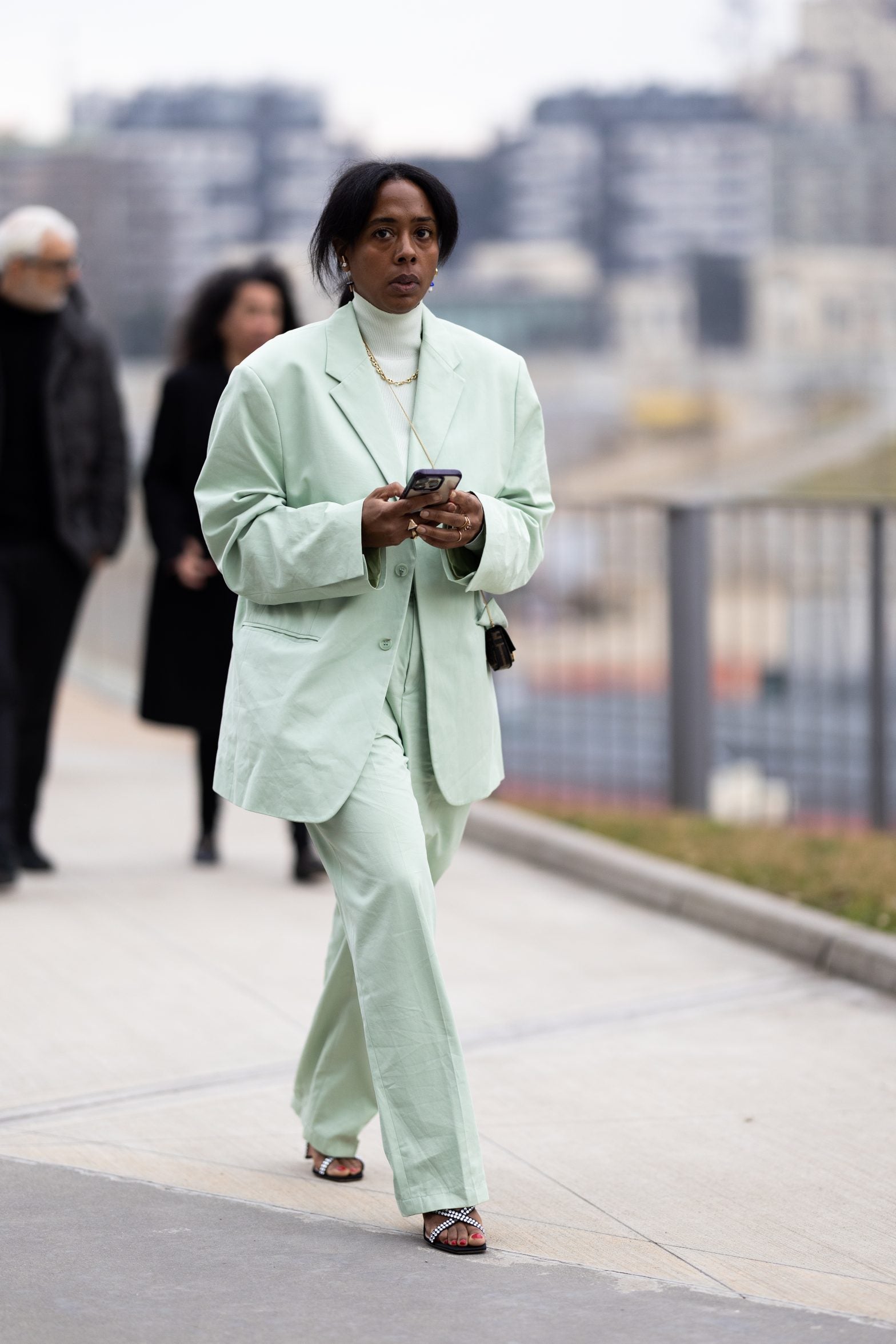 Street Style: Milan Fashion Week FW 23′