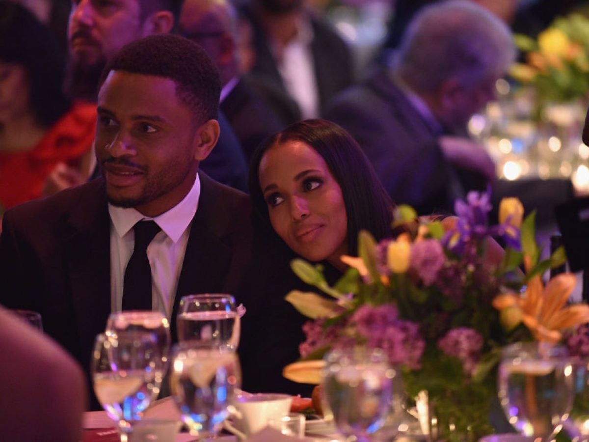 19 Photos Of Black Celebrity Couples Packing On The PDA