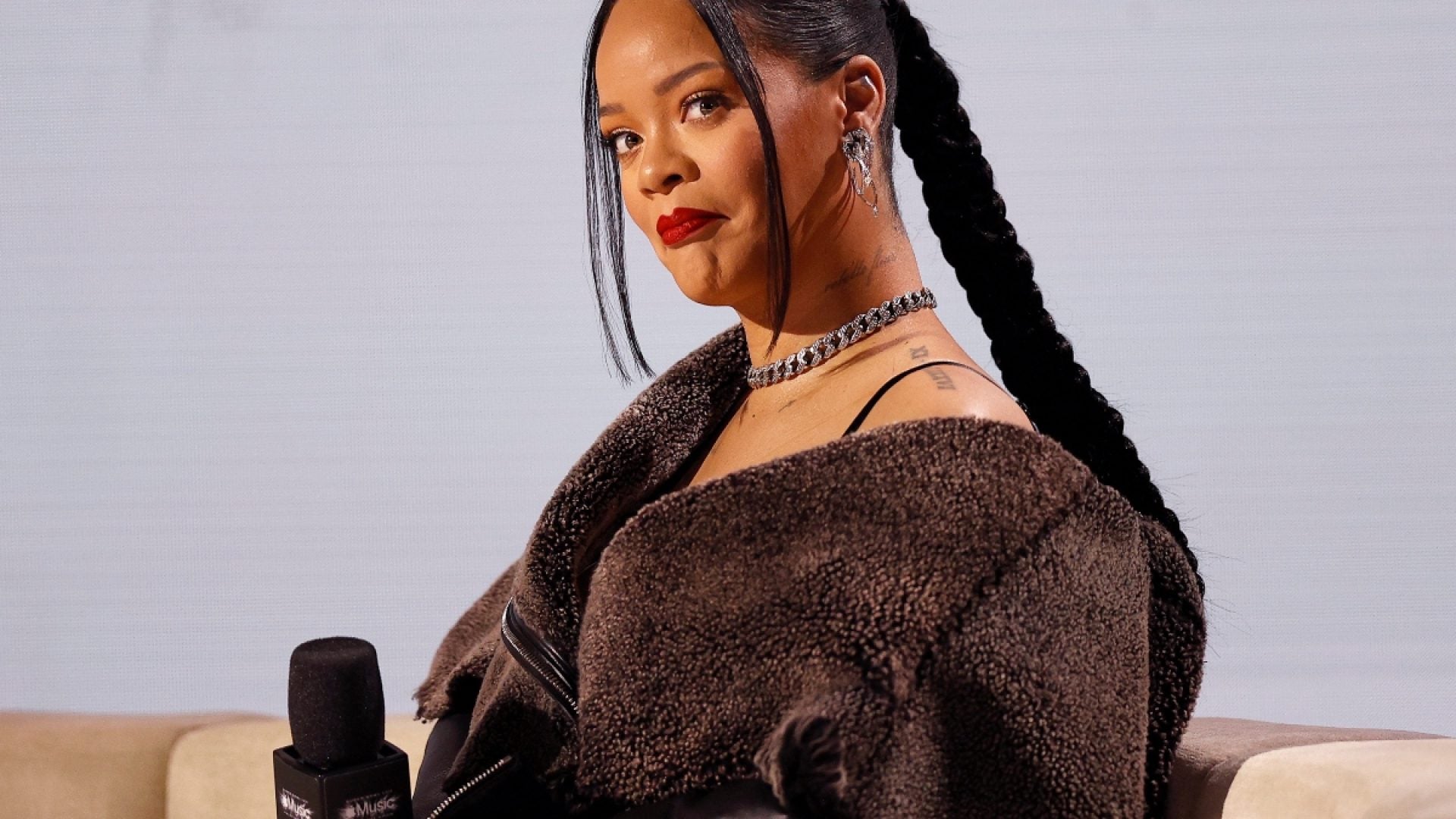 WATCH: These Are The Celebrity Predictions For Rihanna Bowl