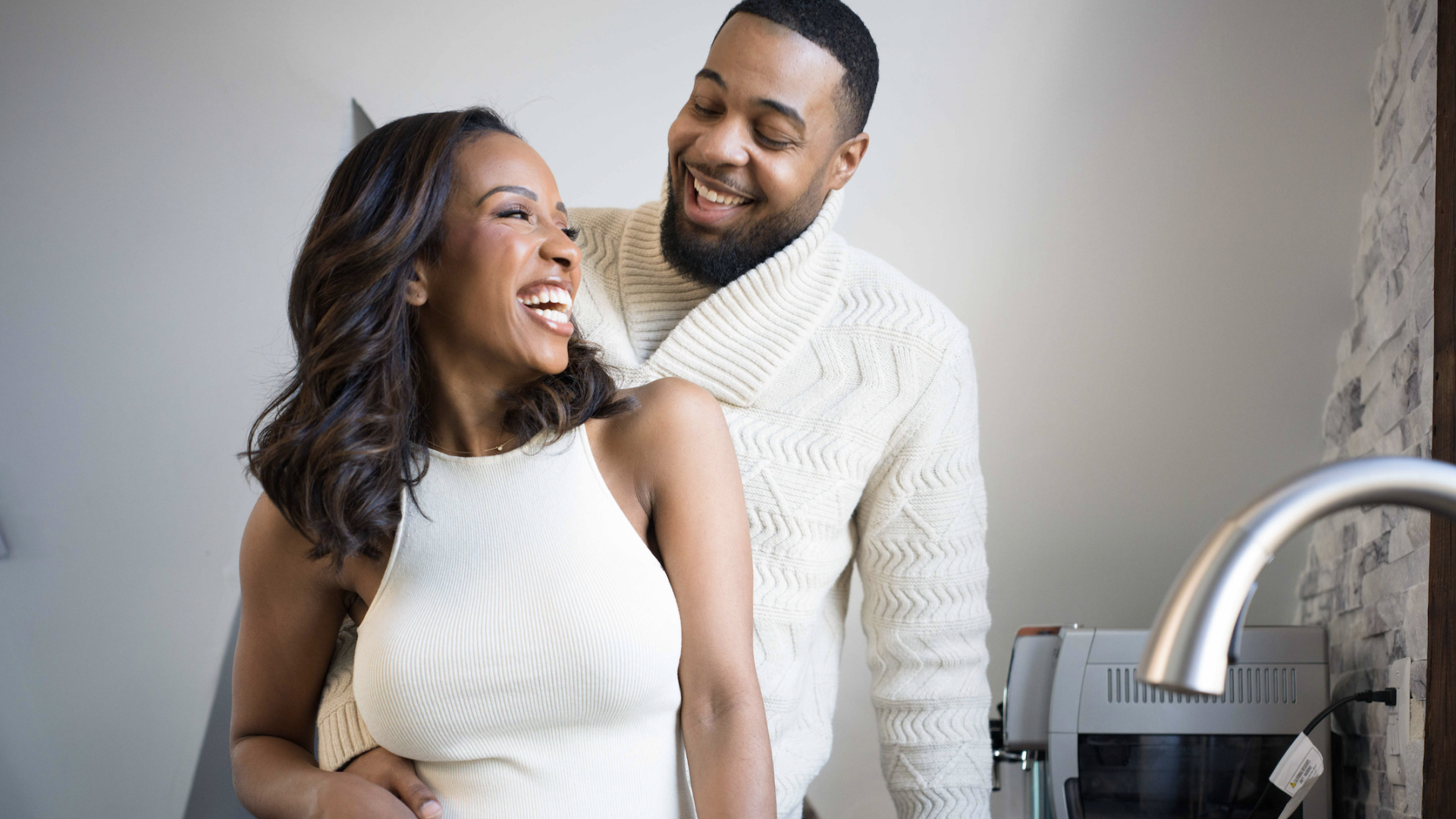 News Anchors Robert Burton and Jeannette Reyes Talk Love, Tik Tok, And New Parenthood