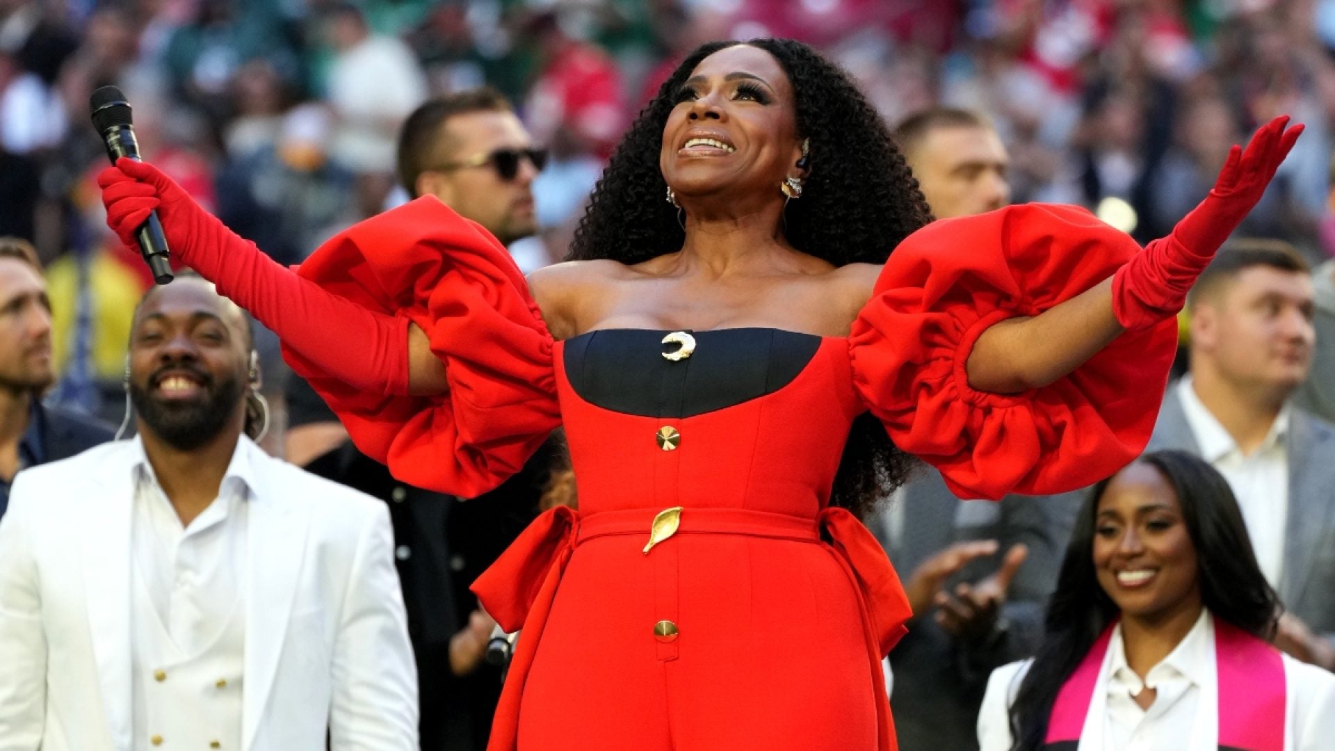 That's Our Queen: Sheryl Lee Ralph Belted Out The Black National Anthem At The Big Game