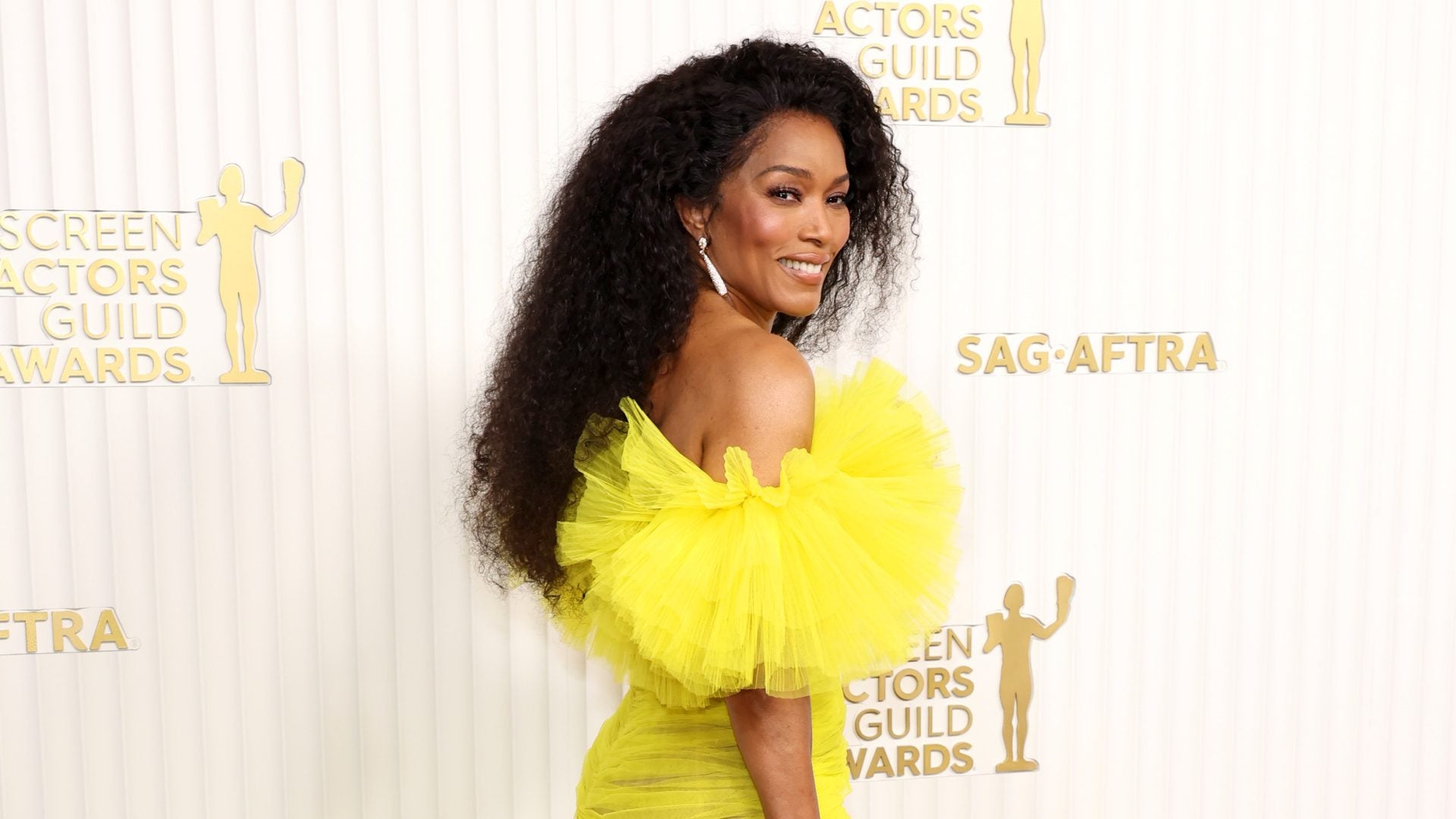 Red Carpet Roundup: The 2023 SAG Awards