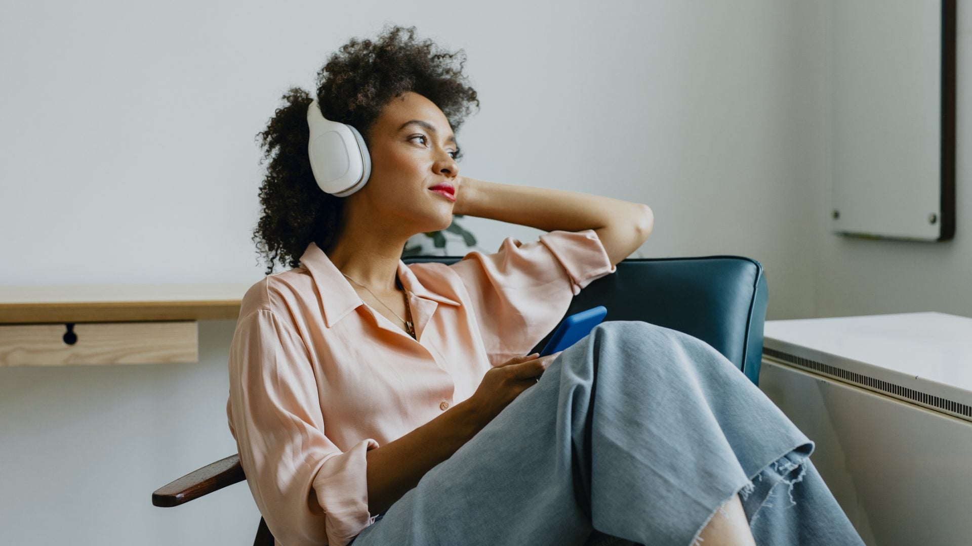 5 Leadership and Diversity Podcasts That Are Worth A Listen According To These Leading Corporate Execs