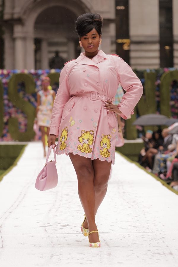 10 Black Supermodels Who Walked Moschino