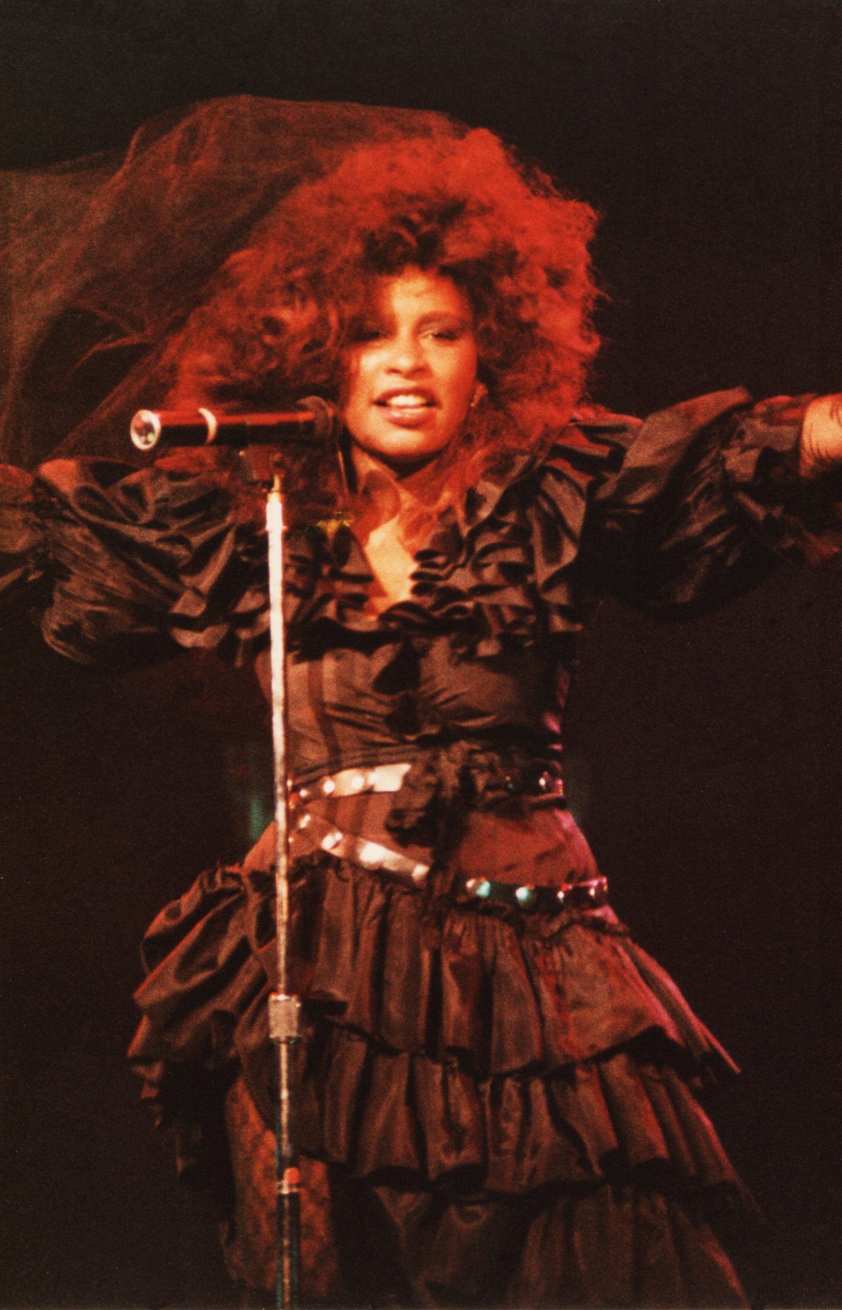 Celebrate Chaka Khan's 70th Birthday Through Her Fashion Moments