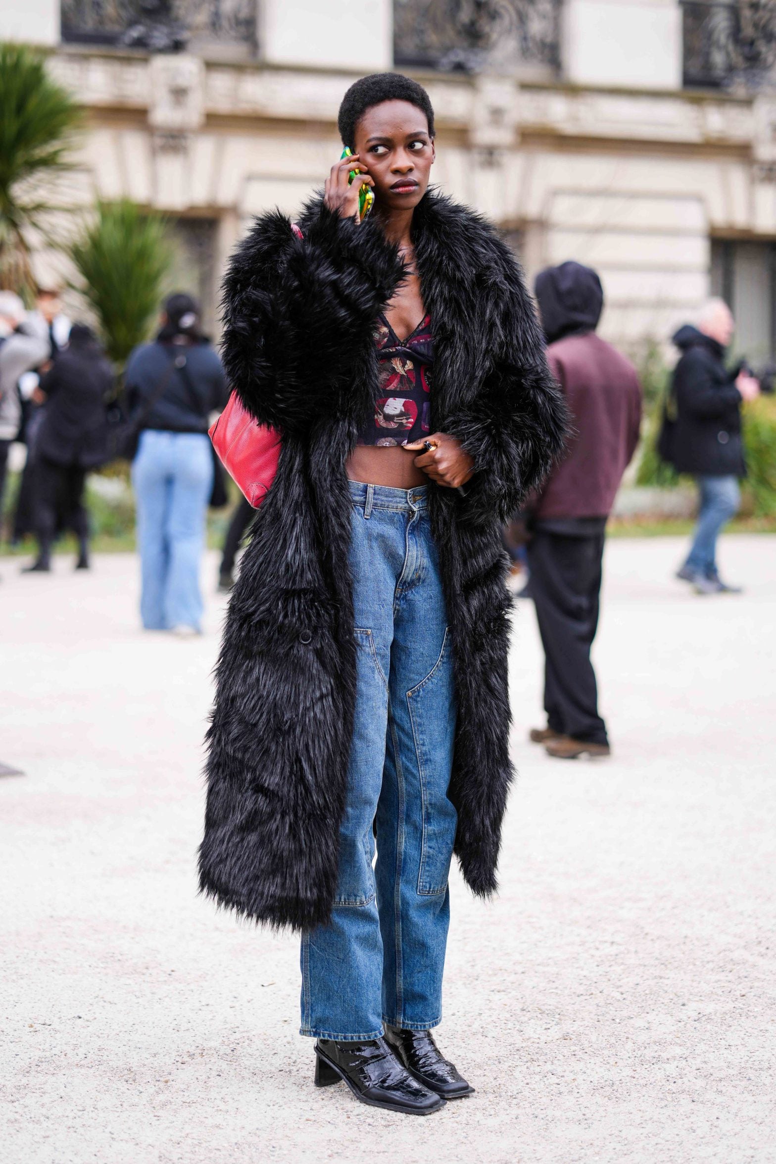 Street Style: Paris Fashion Week FW 23′