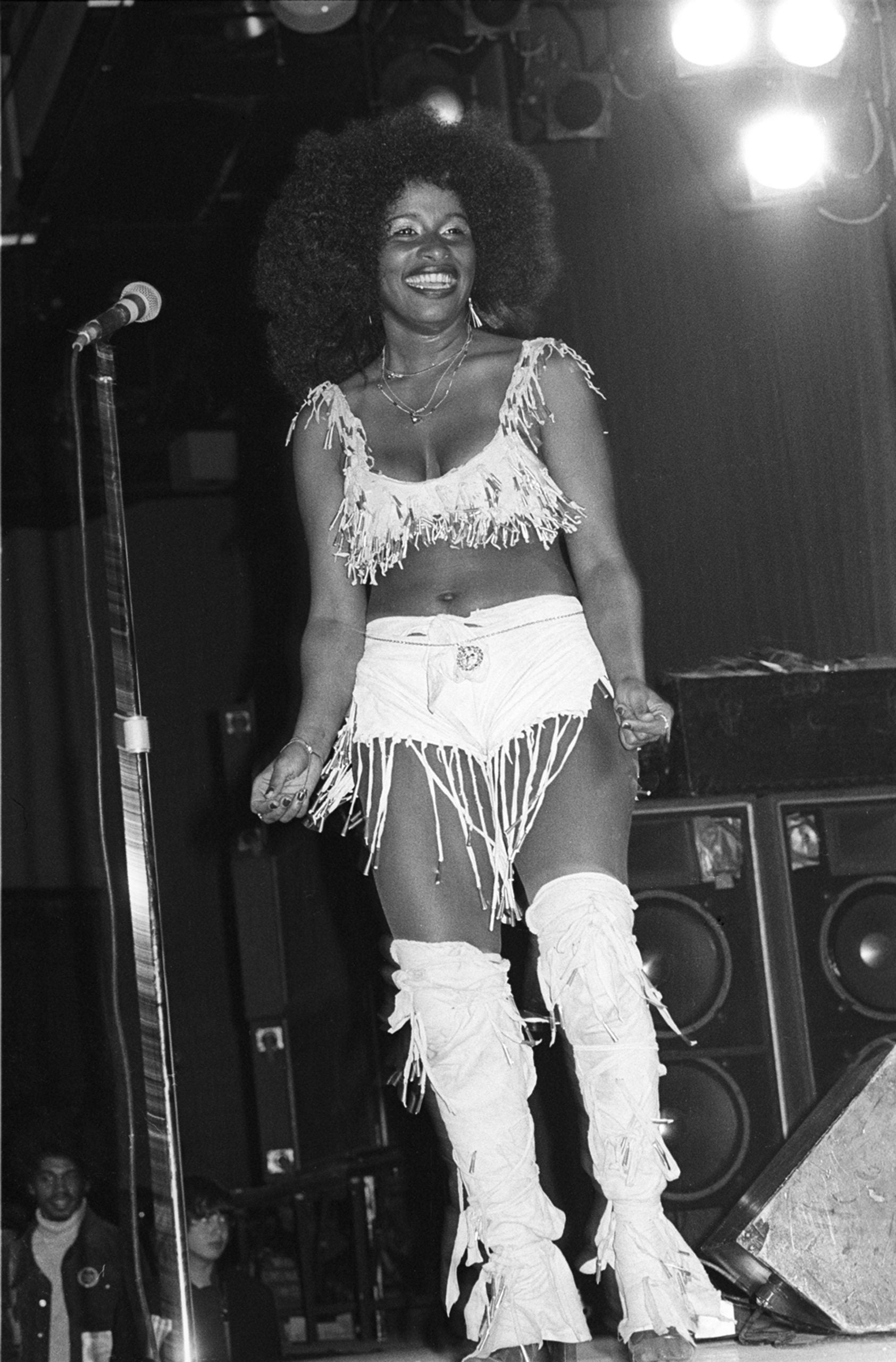 Celebrate Chaka Khan's 70th Birthday Through Her Fashion Moments