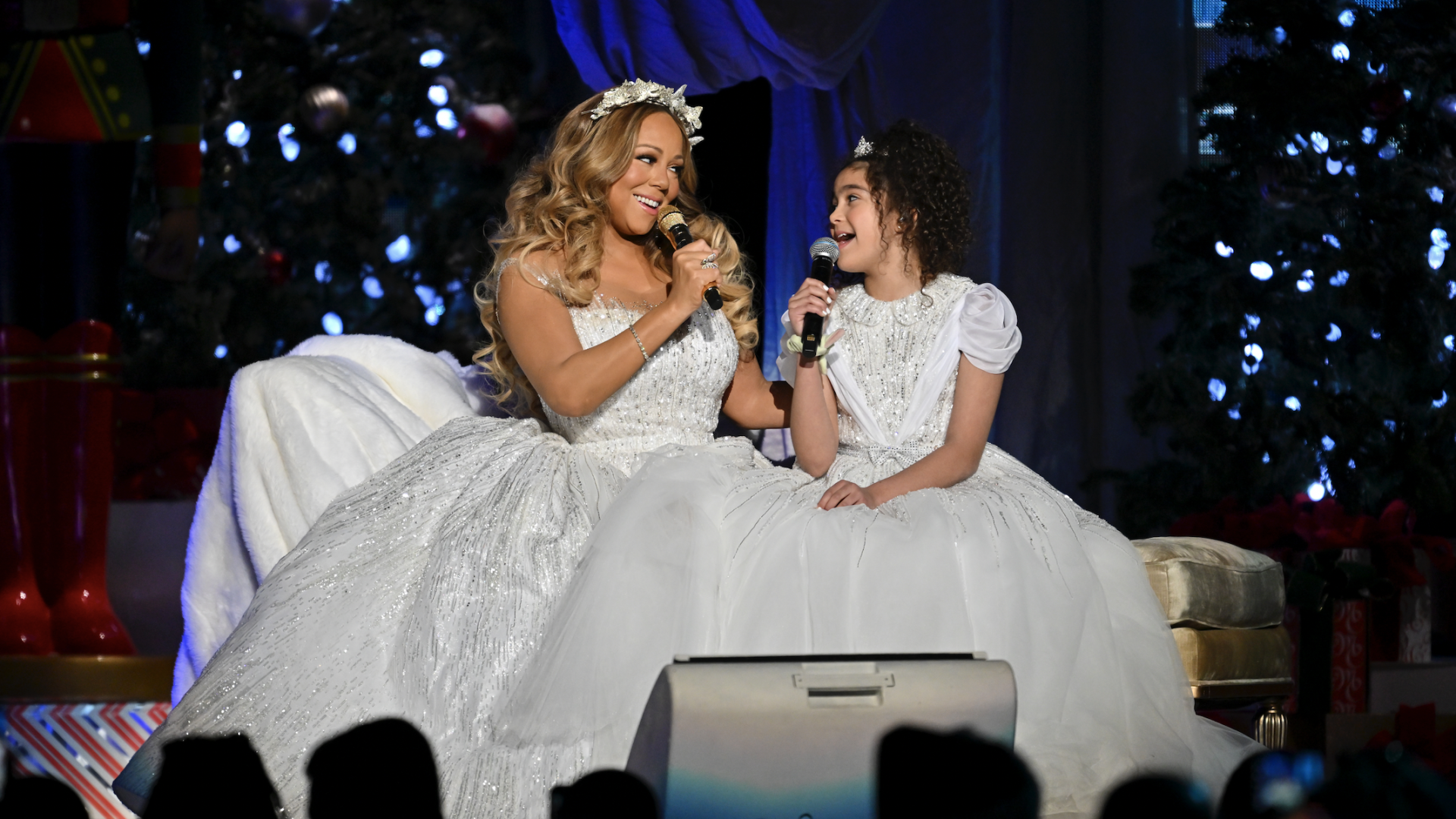 Photos Of Mariah Carey And Her Twins Over The Years