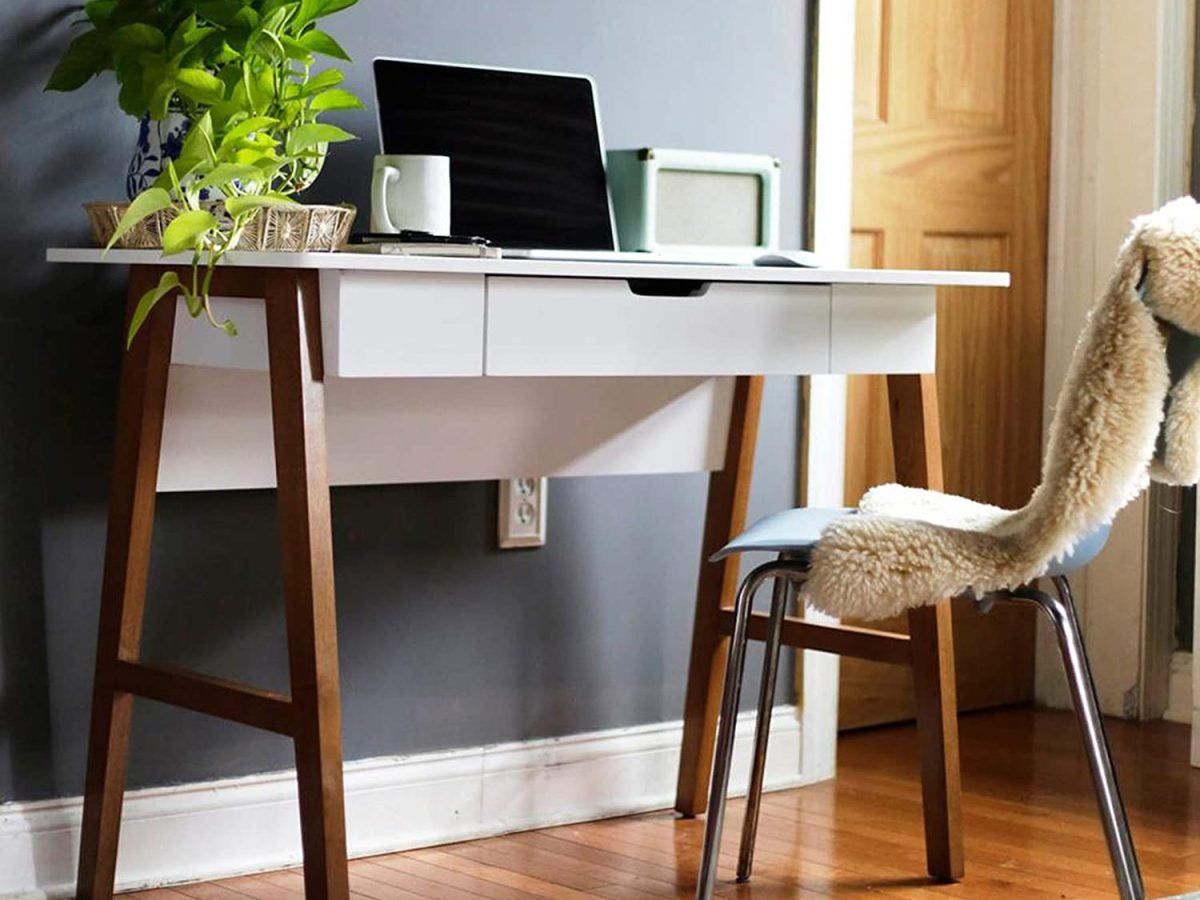Size Matters: The Best  Desks For Small Spaces On Amazon