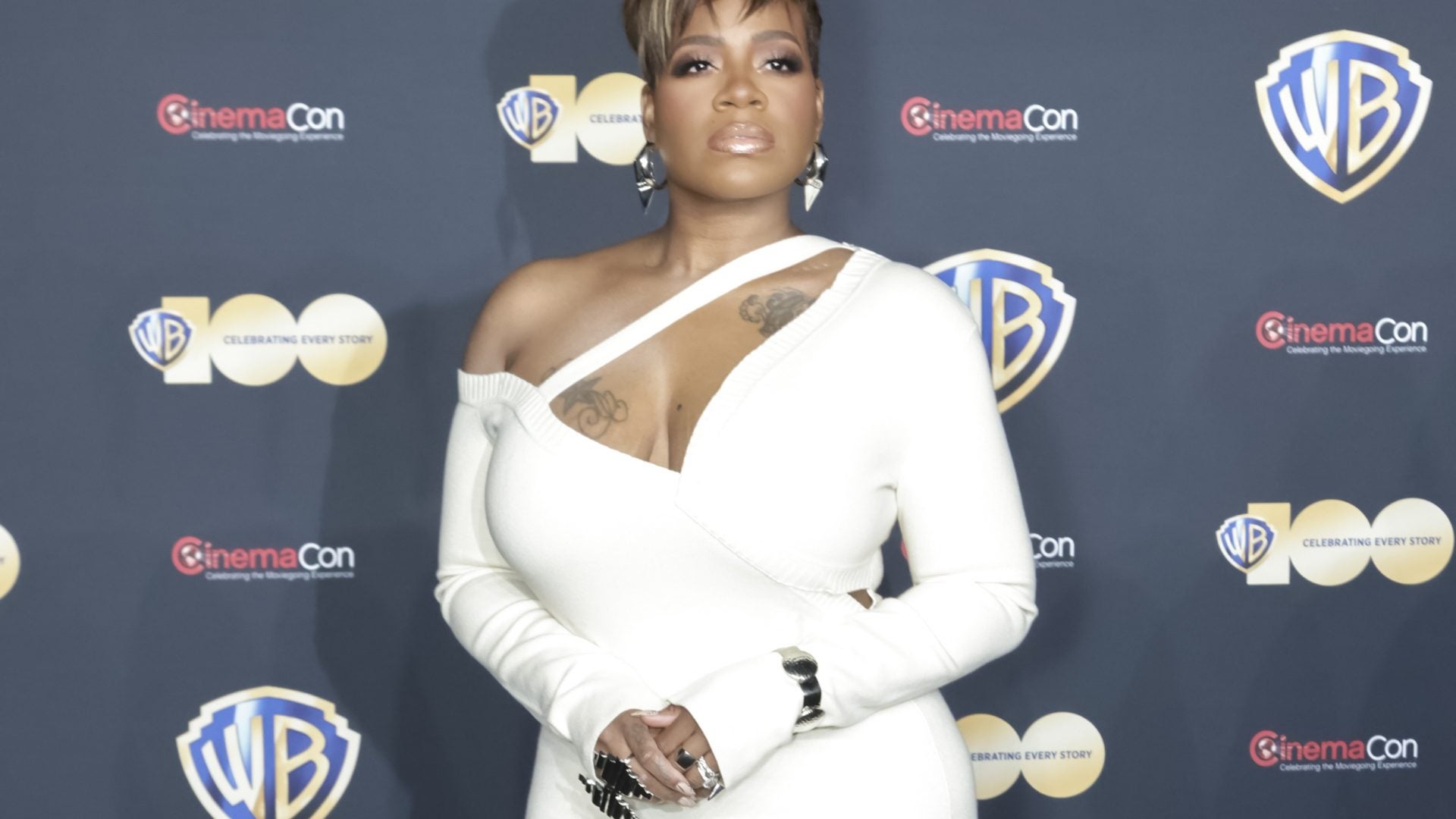 Get The Look: Fantasia's White Knit Dress