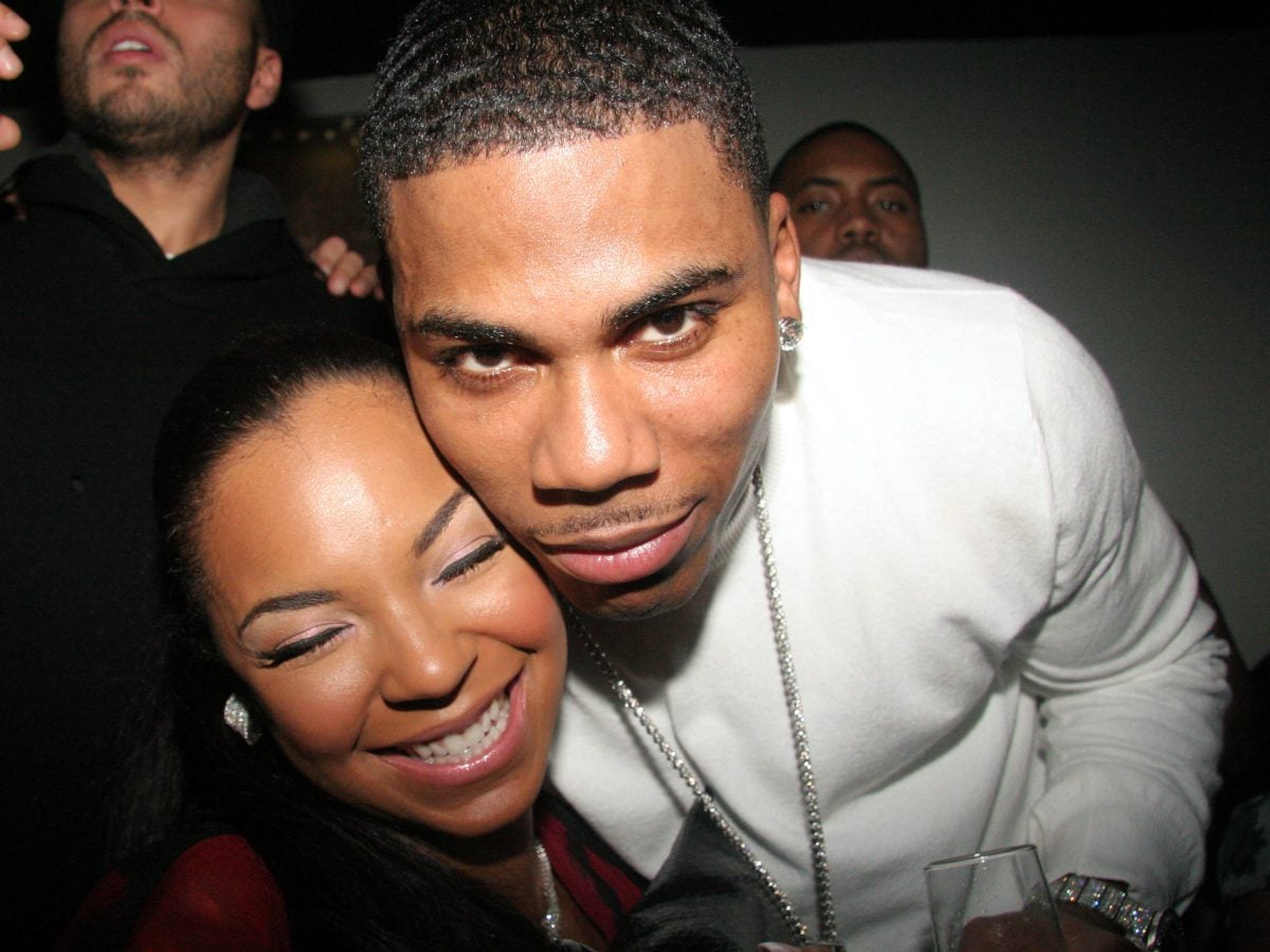 Rekindled Romance? Ashanti and Nelly Hold Hands Together In Las Vegas