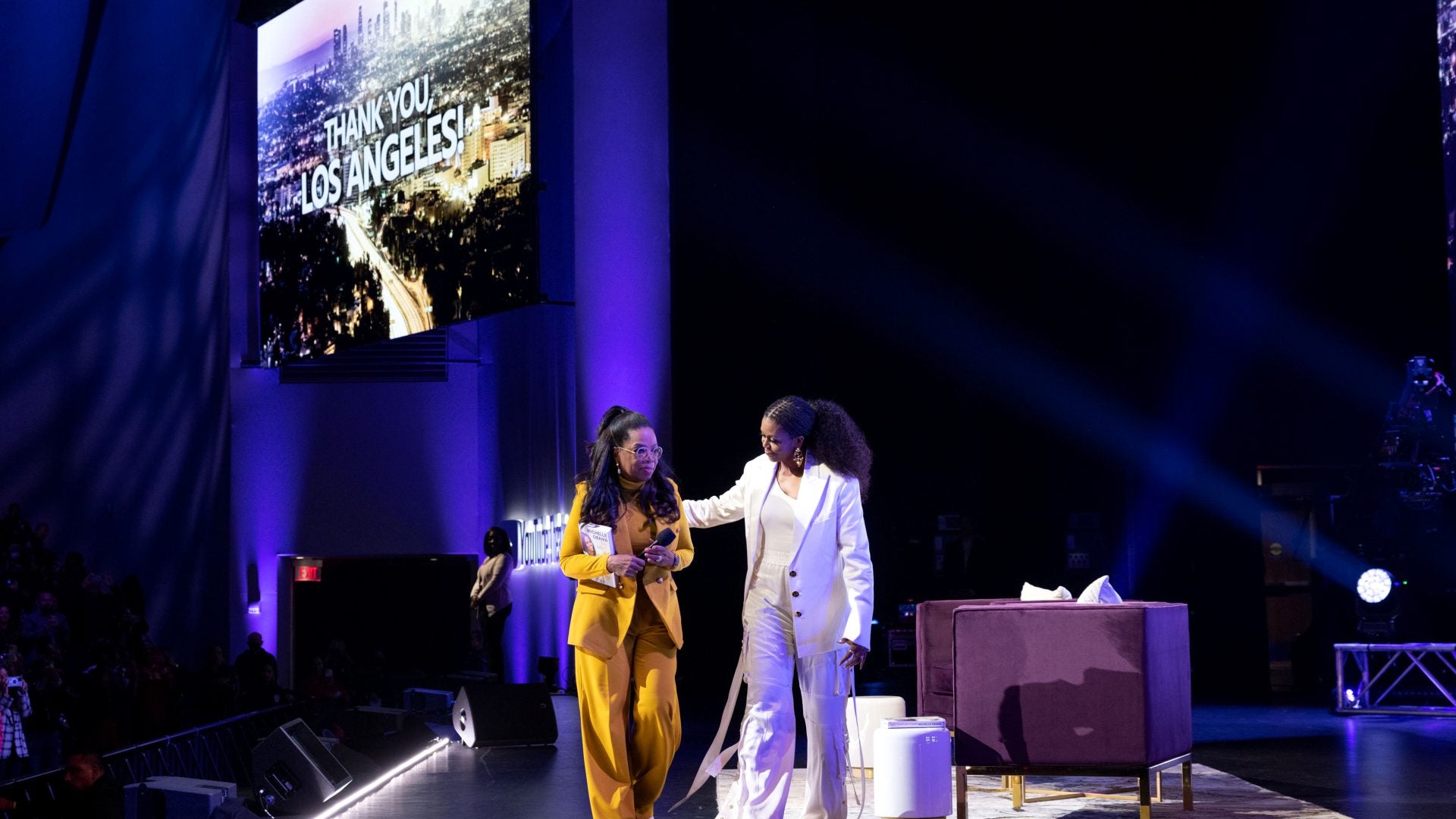 Michelle Obama, Oprah Winfrey Bring 'The Light We Carry' Chat To Netflix