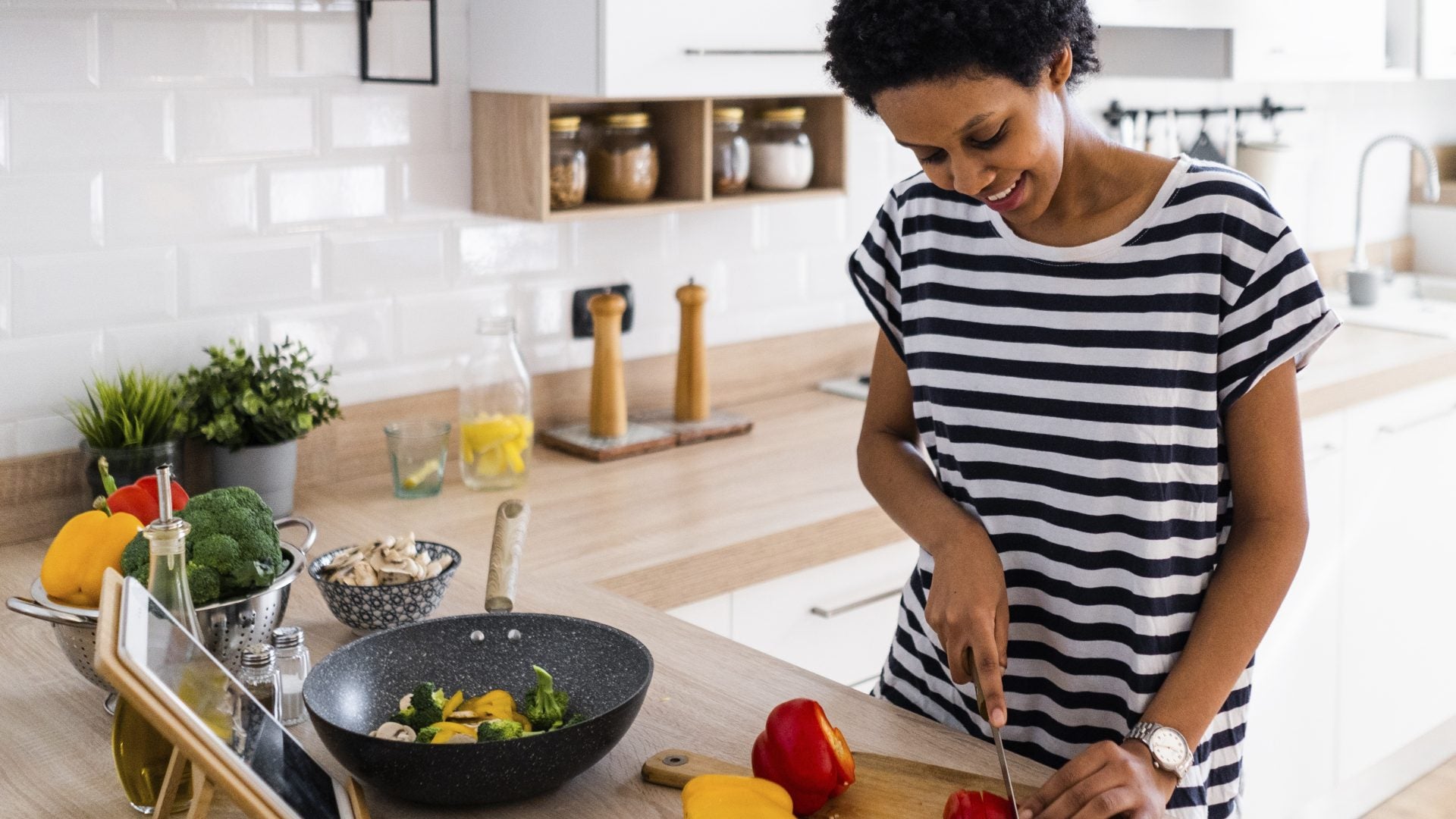6 Black Women Foodie Influencers To Follow On Social Media