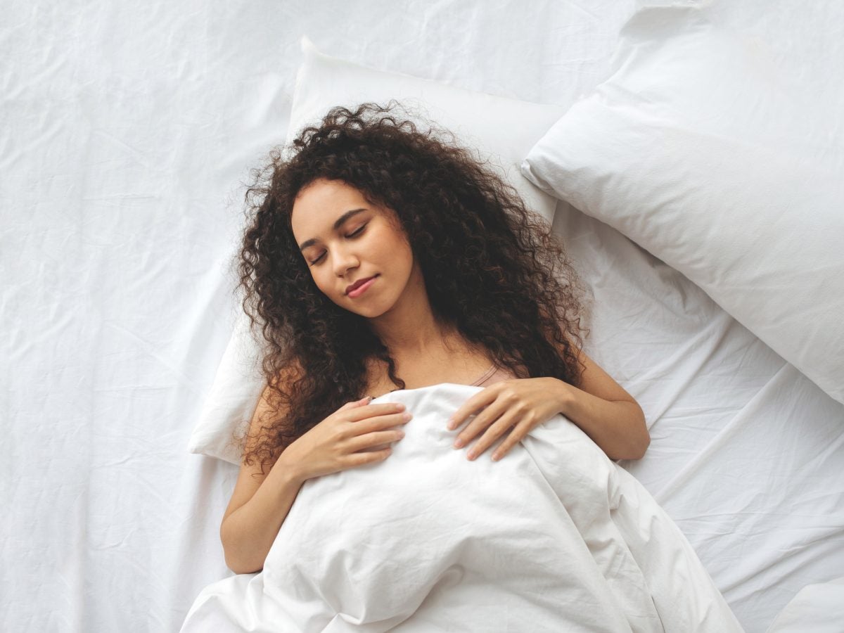 7 Ways to Create Better Sleeping Habits To Get The Rest You Deserve