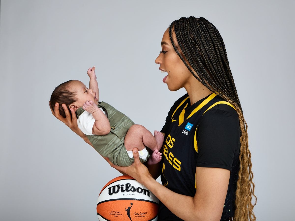 Dearica Hamby Is An WNBA Champ, All-Star, And Advocate For Working Moms |  Essence