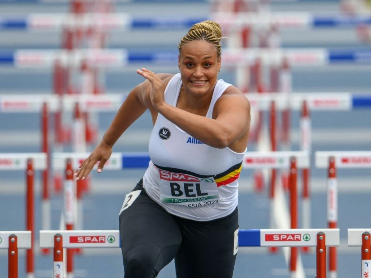 Shot Put Champion Runs 100M Hurdles To Keep Team In Competition