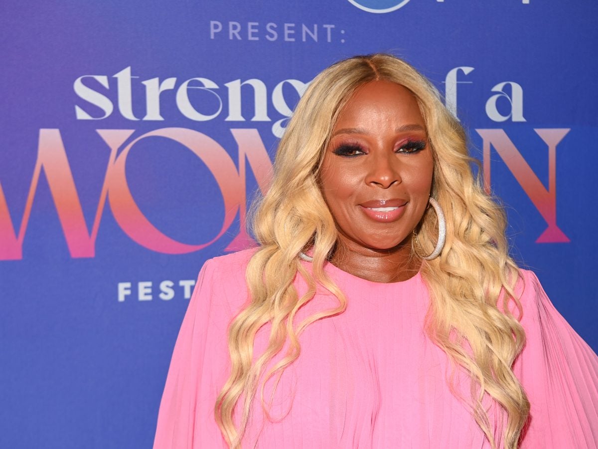 Mary J. Blige Doesn't Agree With Men Receiving Alimony: “It's Wack” -  Essence | Essence