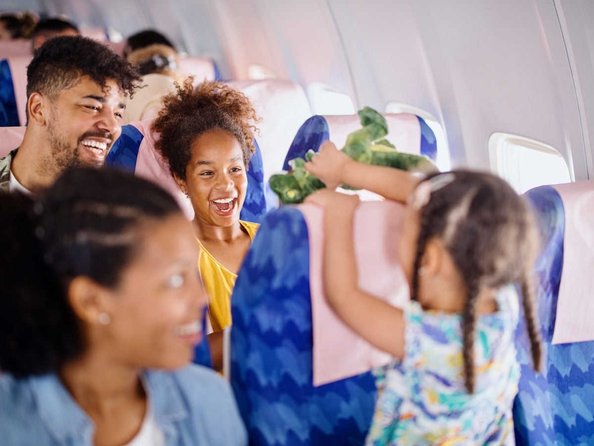 How To Keep Your Kids Calm And Ignore Judgmental People When Traveling ...