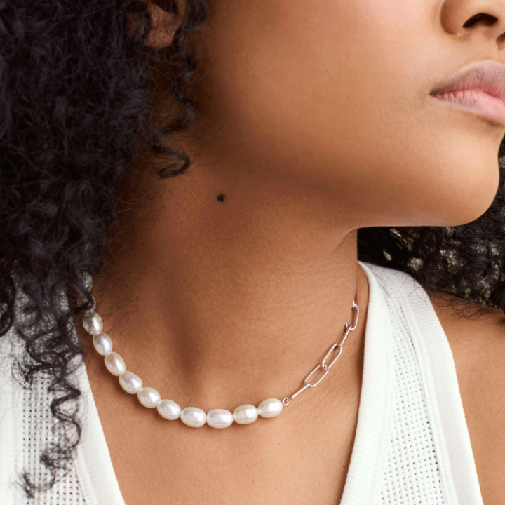 Shop These Pearl Accessories For Your June Birthstone