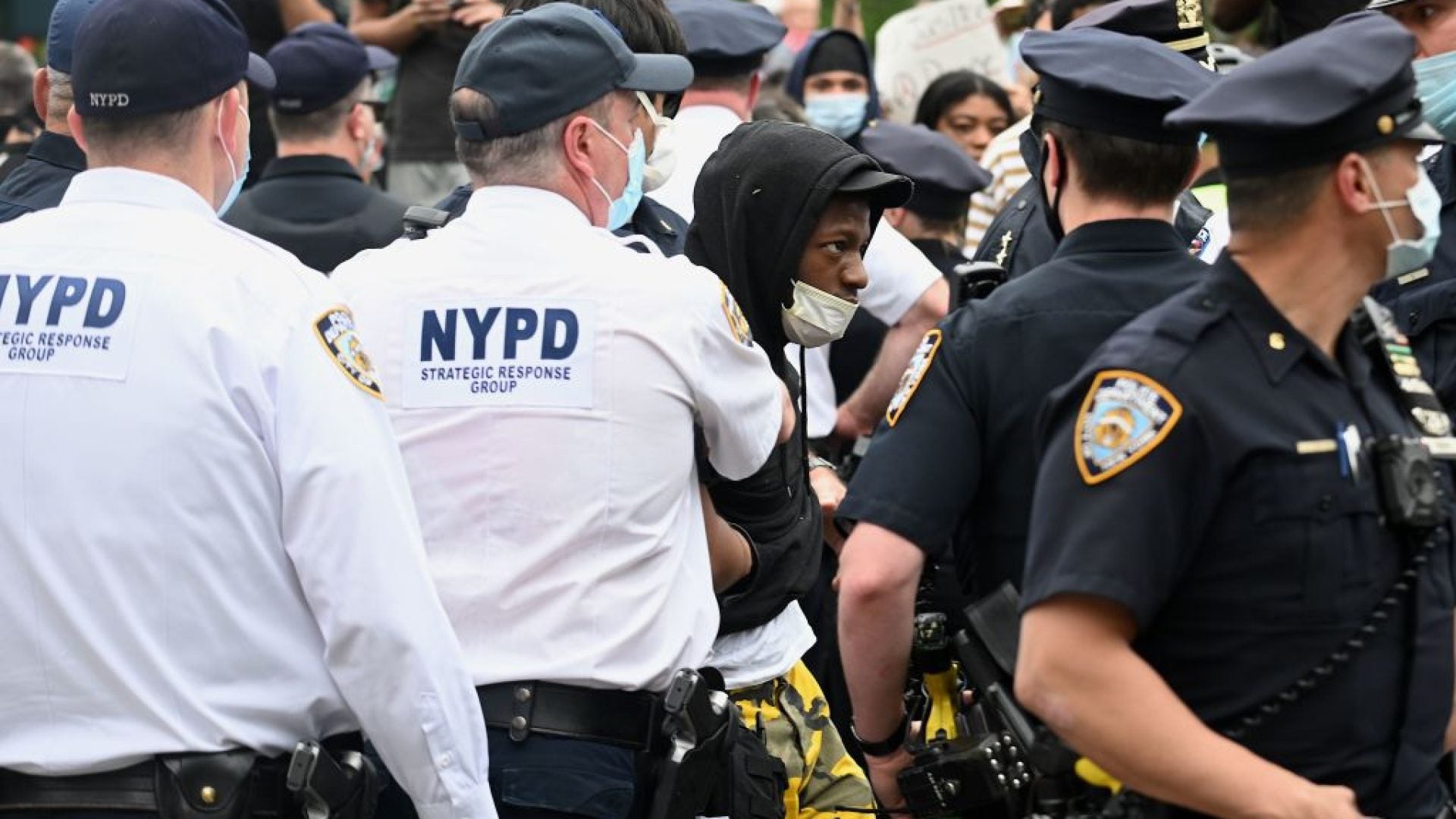 NYC Settles Lawsuit For Over $13 Million After Unlawful Treatment Of George Floyd Protestors