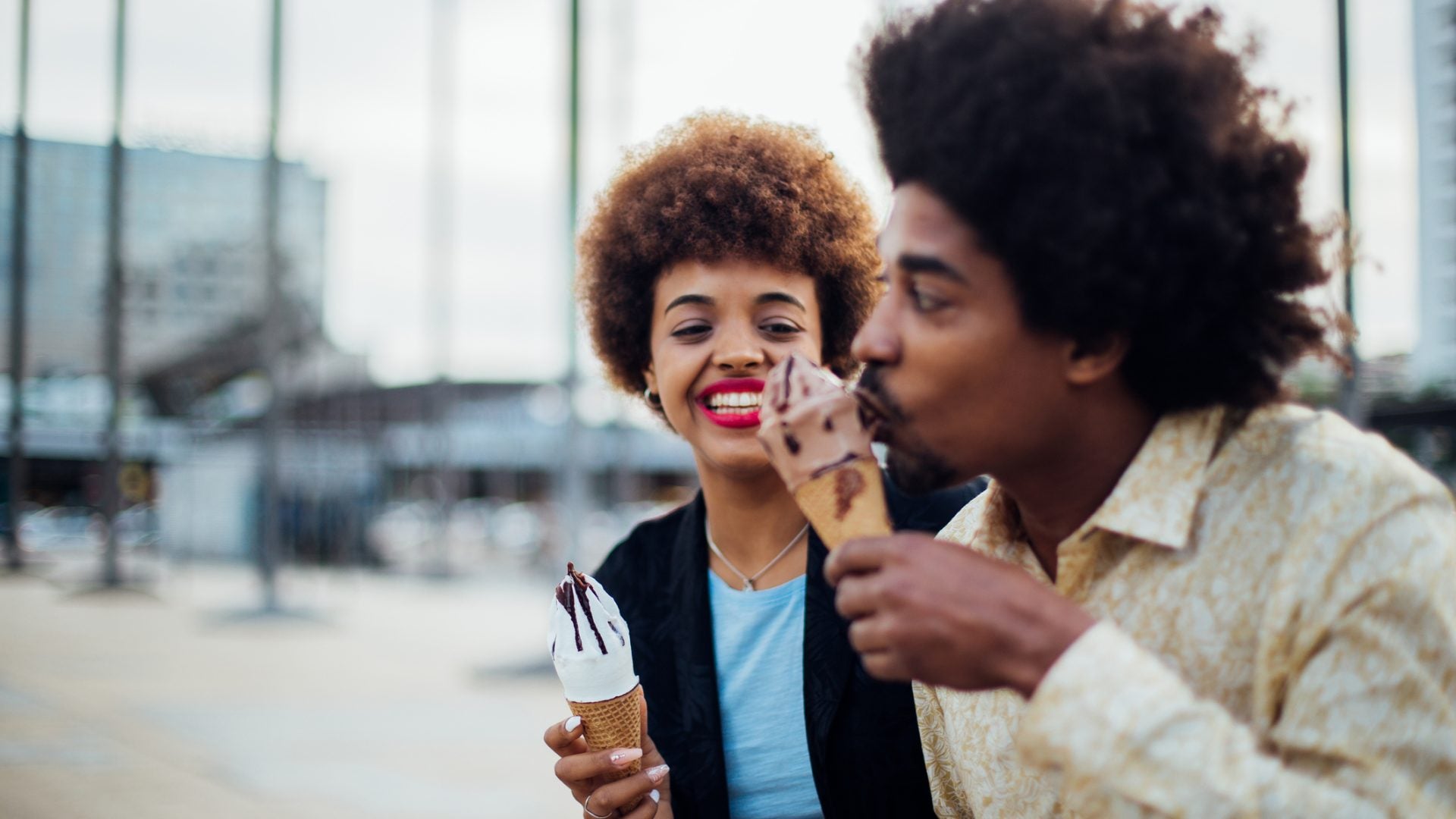 Is Grabbing Ice Cream On A First Date The Bare Minimum?