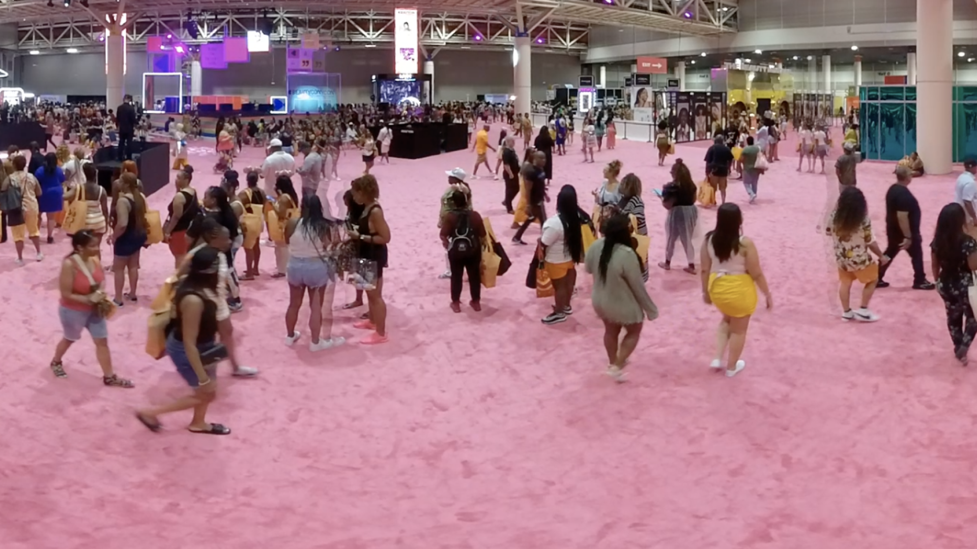 ESSENCE 360 AR Portal Gives You a Live Look at ESSENCE Festival of Culture Experiences