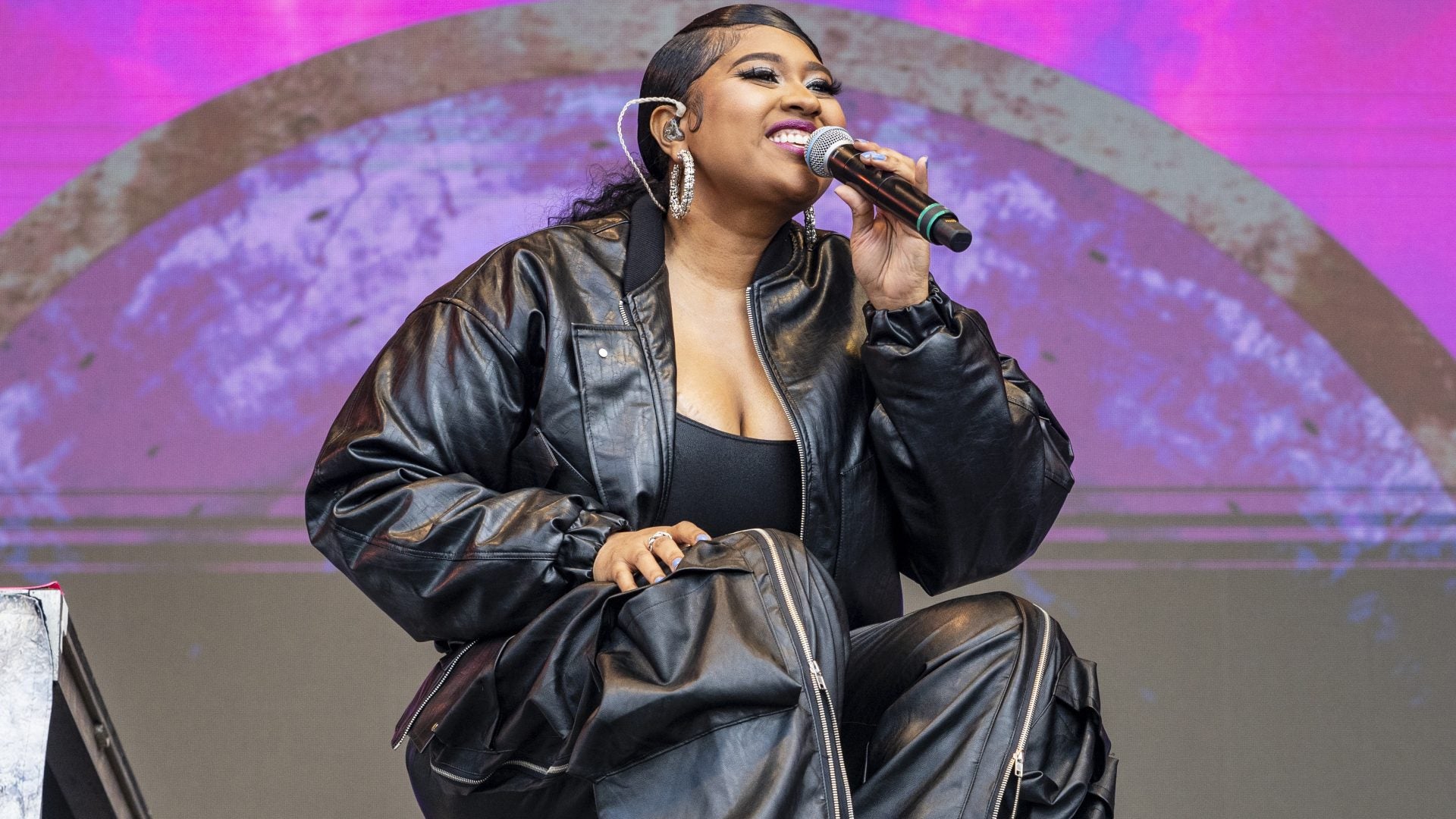 Jazmine Sullivan Pulls Out Of AFROPUNK, Teyana Taylor Set To Take Her Place