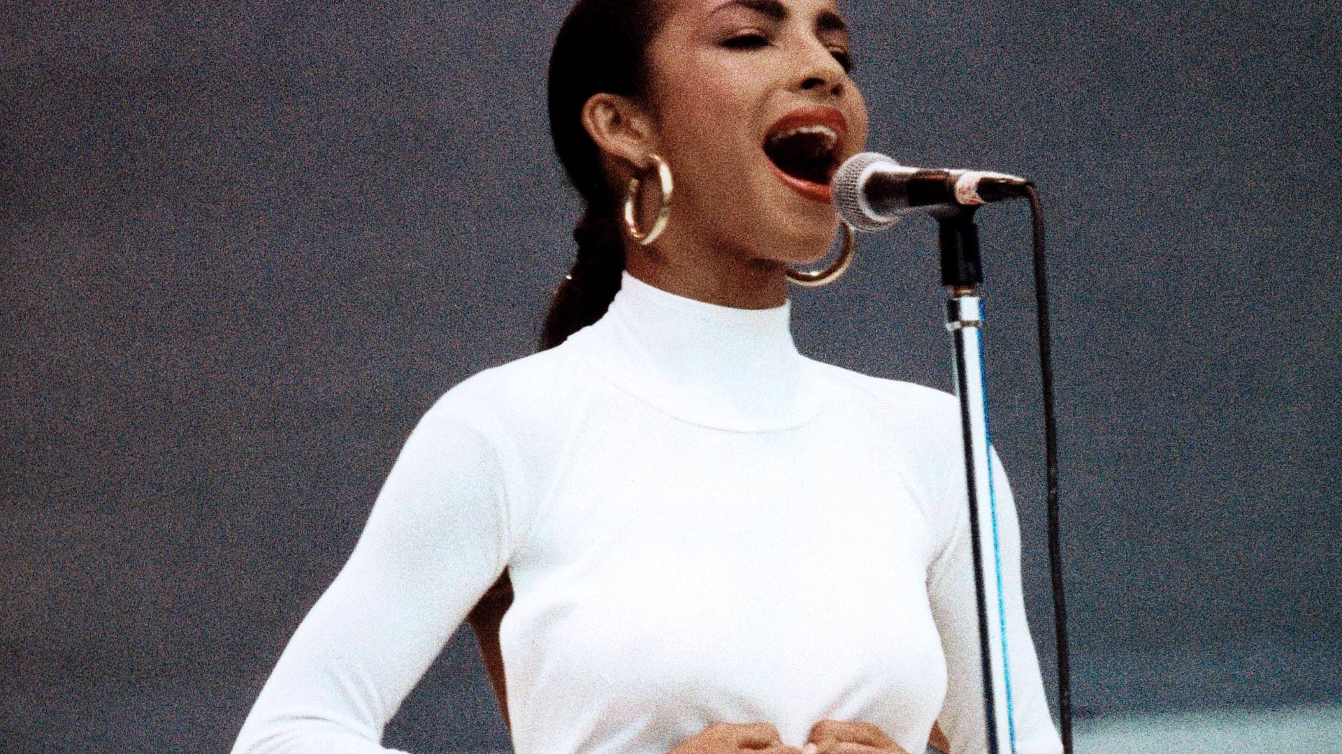 Channeling Nostalgia With This Celebrity Look: Sade