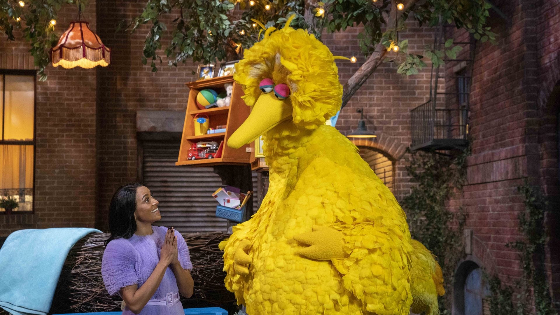 Exclusive: Kat Graham Kicks Off Sesame Street's "Mindfulness Moments" Digital Series