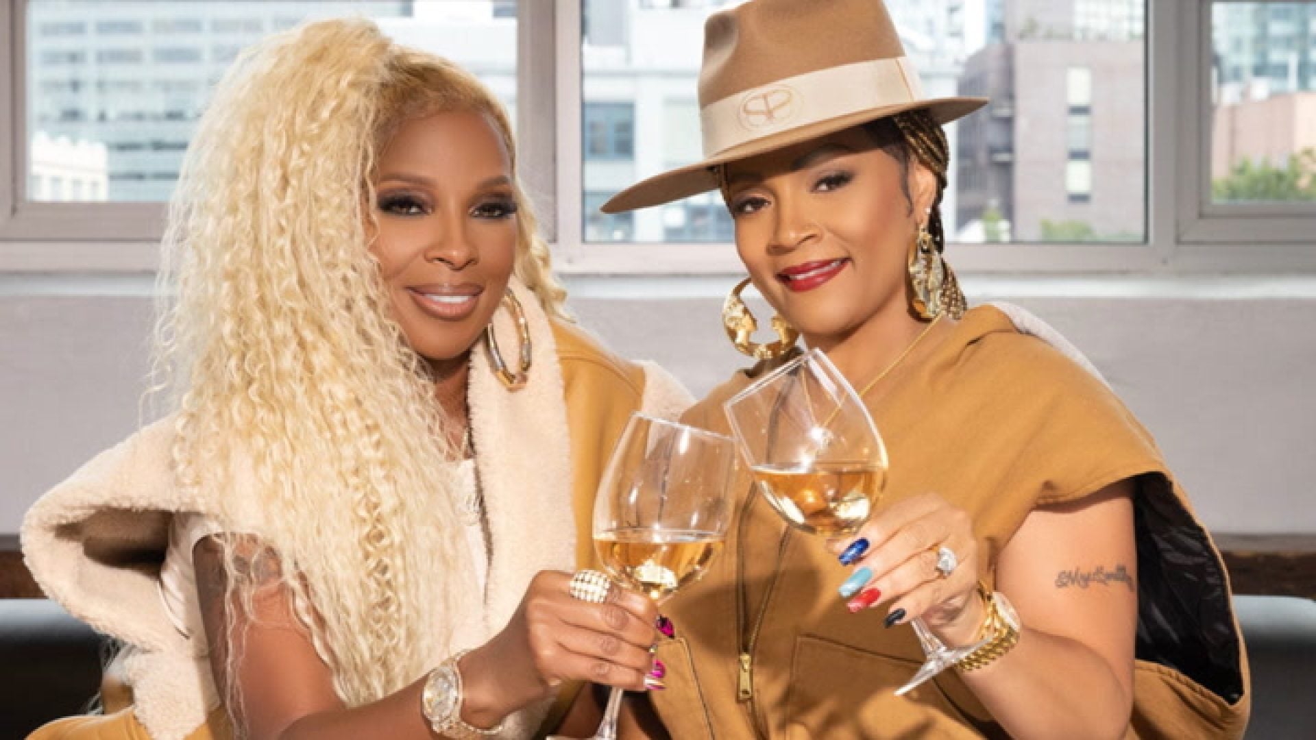 WATCH: In My Feed – Mary J. Blige & Simone I. Smith Debuts New Jewelry Collection