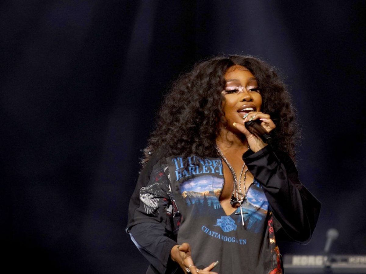 47 Of SZA’s Most Iconic Beauty Moments