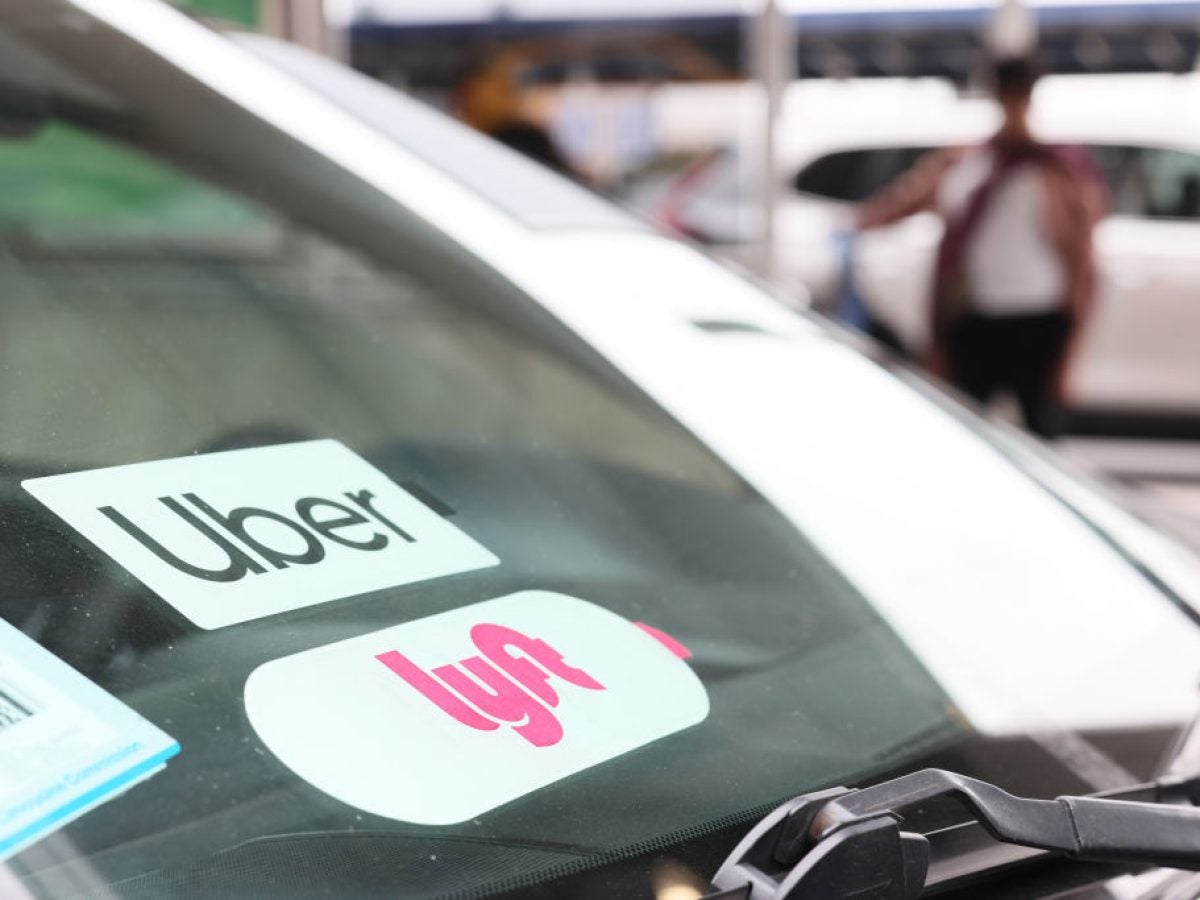 Minimum Wage And Paid Sick Leave To Be Implemented For New York Uber And Lyft Drivers