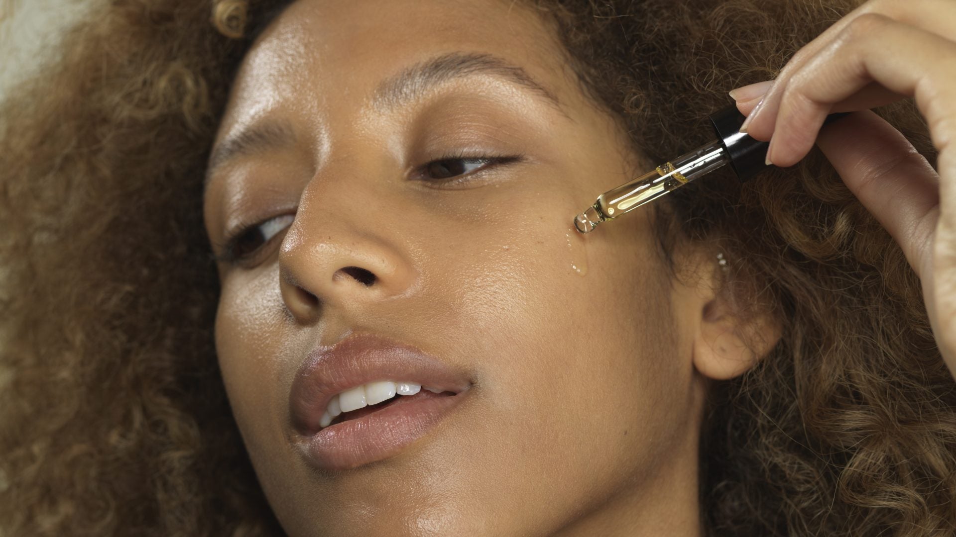 The Best Niacinamide Serums to Give You An Instant Glow