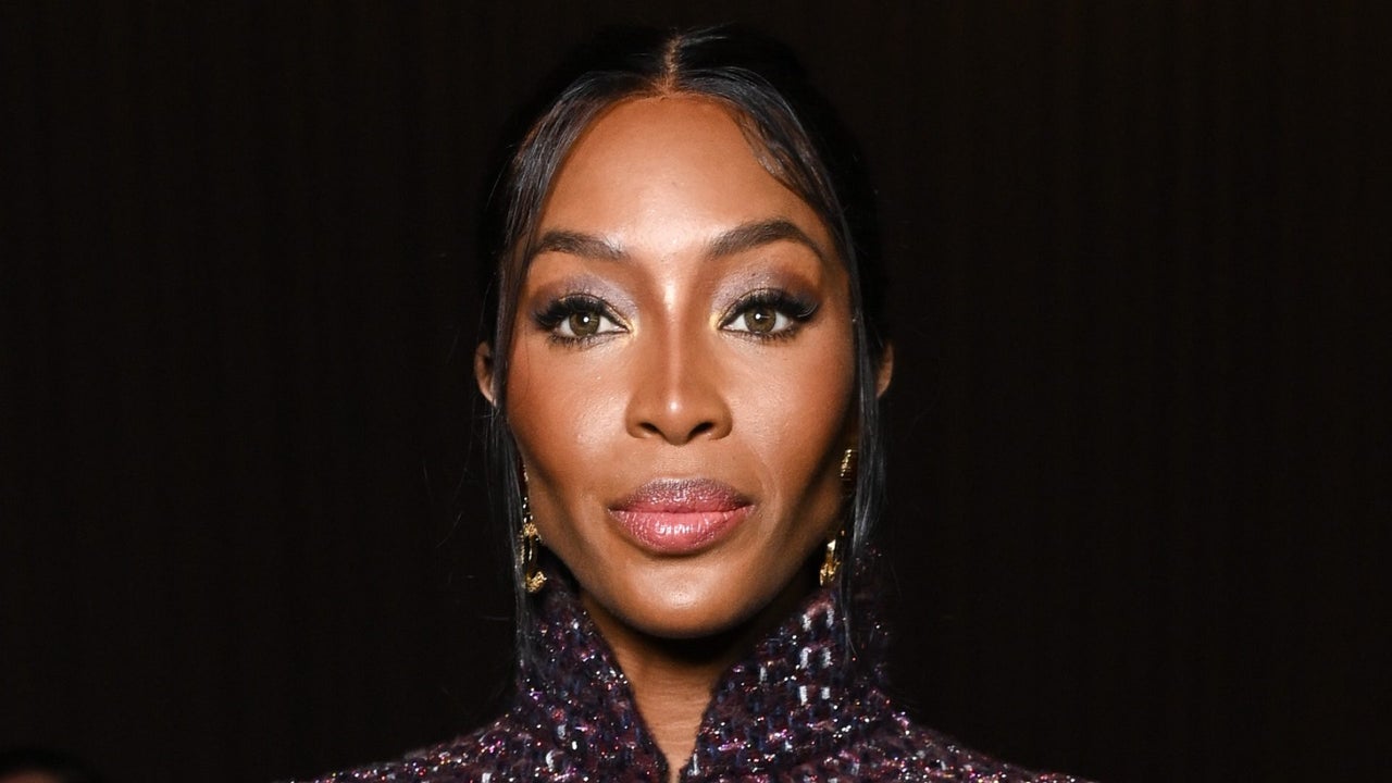 Naomi Campbell Graced Chanel’s Front Row In A Timeless Beauty Look ...