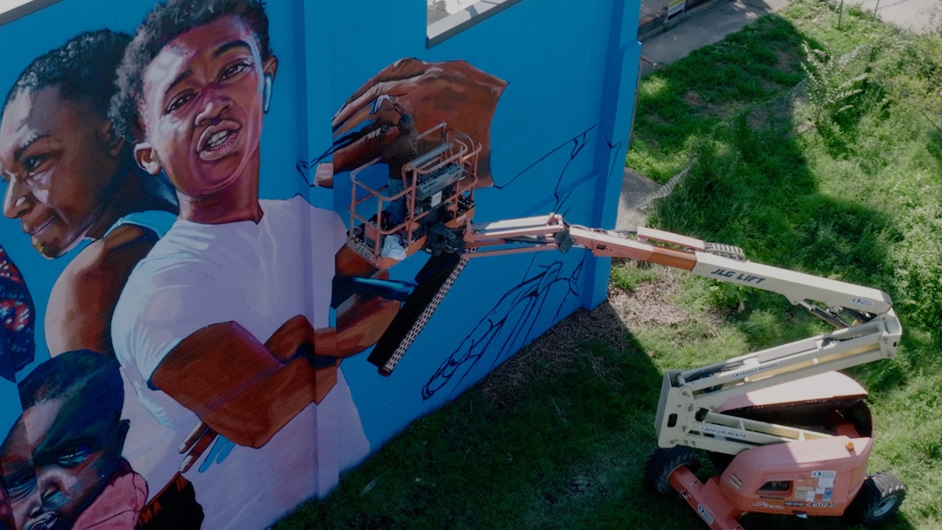 EXCLUSIVE: Vaseline’s Mended Murals Champions Skin Health For Black Communities