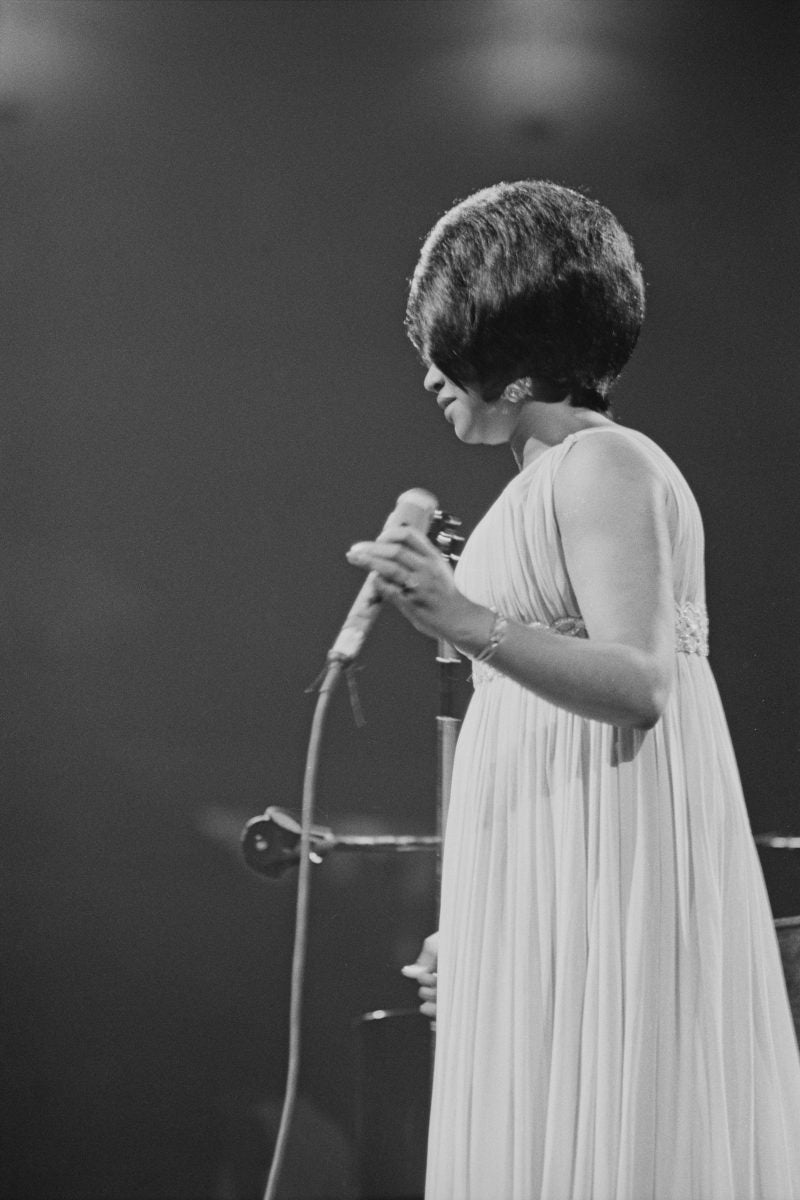 Aretha Franklin’s Most Iconic Beauty Moments