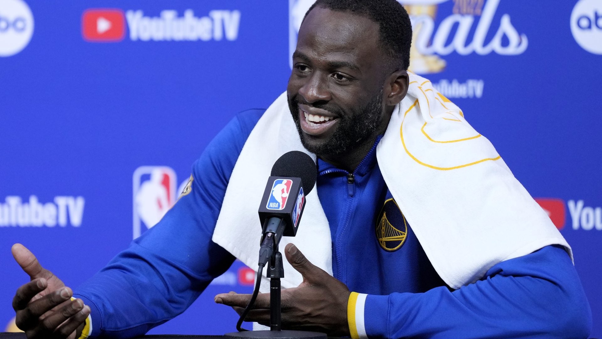 NBA Star Draymond Green Diffuses Conflict Between His Kids During Post-Game Interview