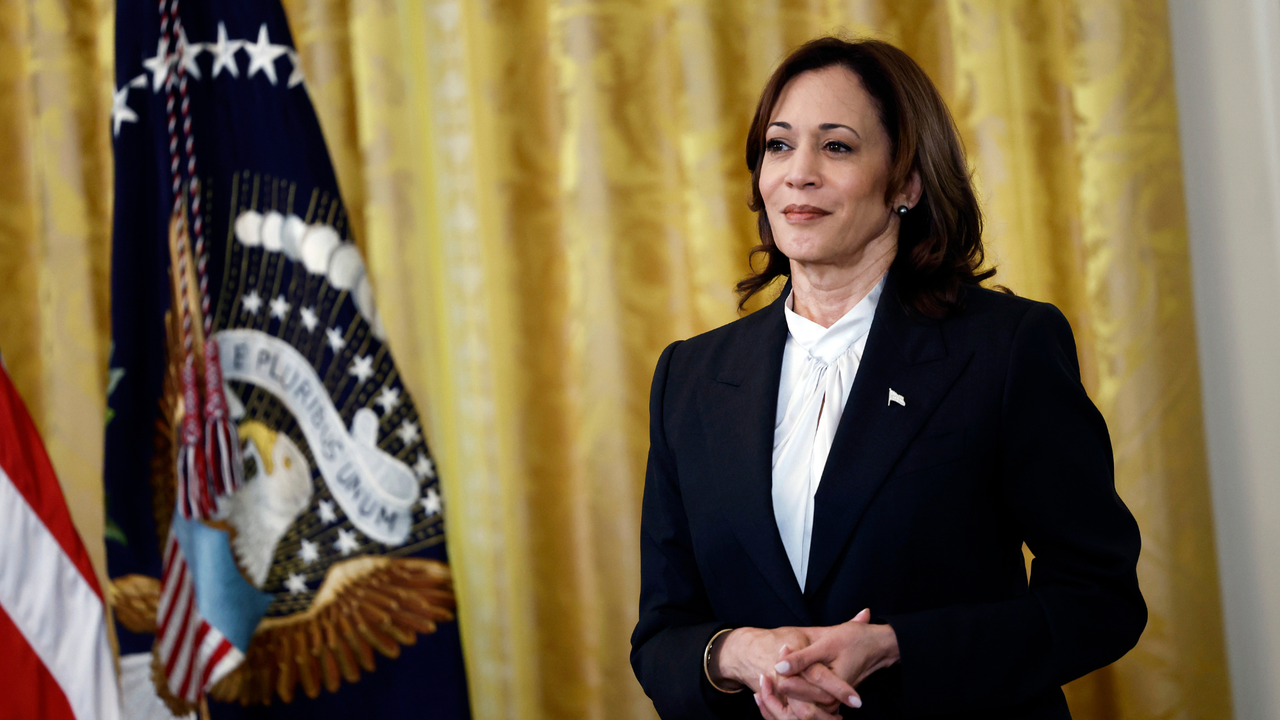 Why Kamala Harris’ Suits On Her Campaign Trail Are Important