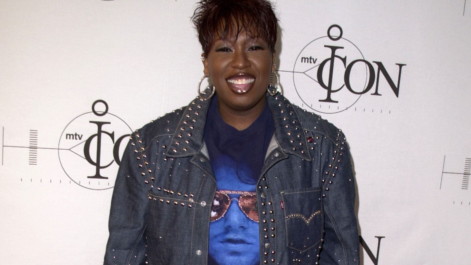 Channeling Nostalgia With This Celebrity Look: Missy Elliott