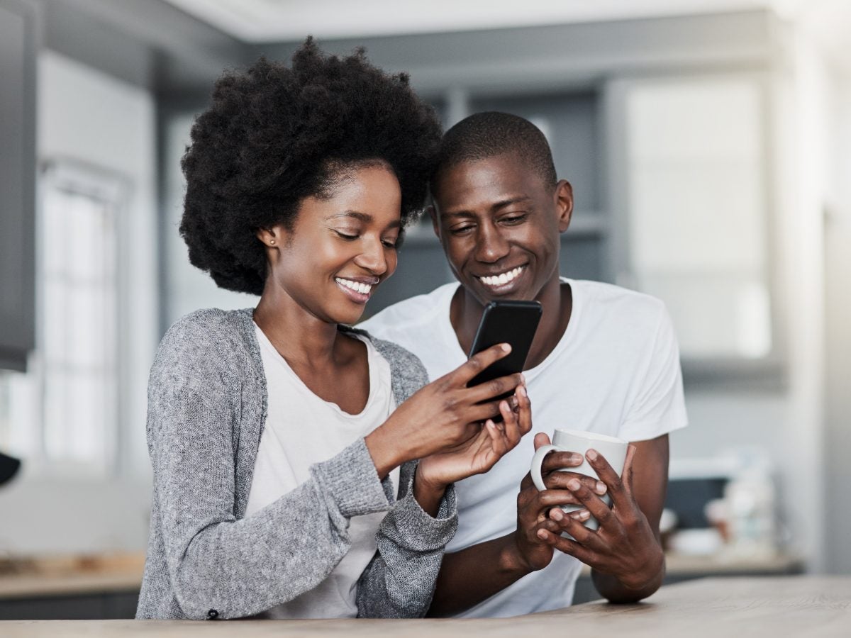 Should You Post Your Partner On Social Media?