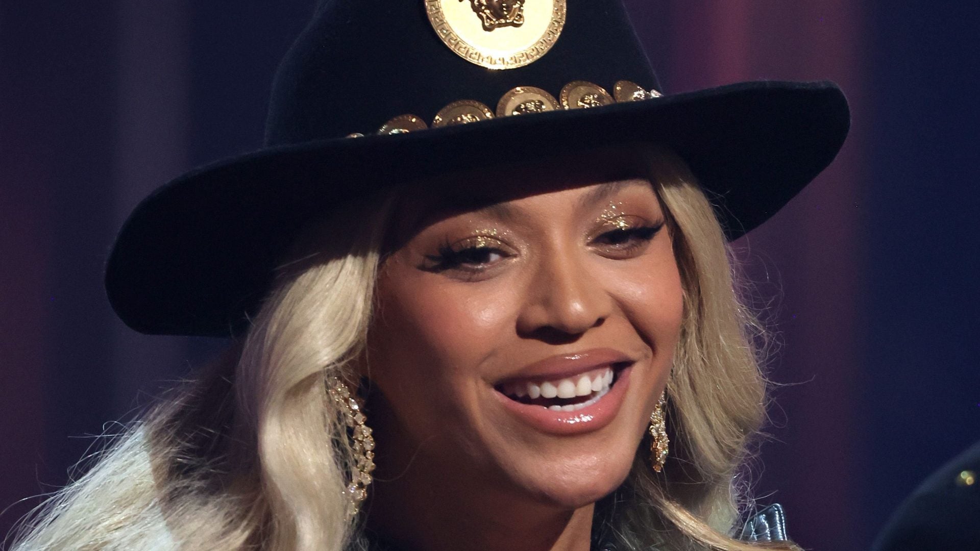 How Beyoncé Maintains Her Blonde Color, According To Her Colorist