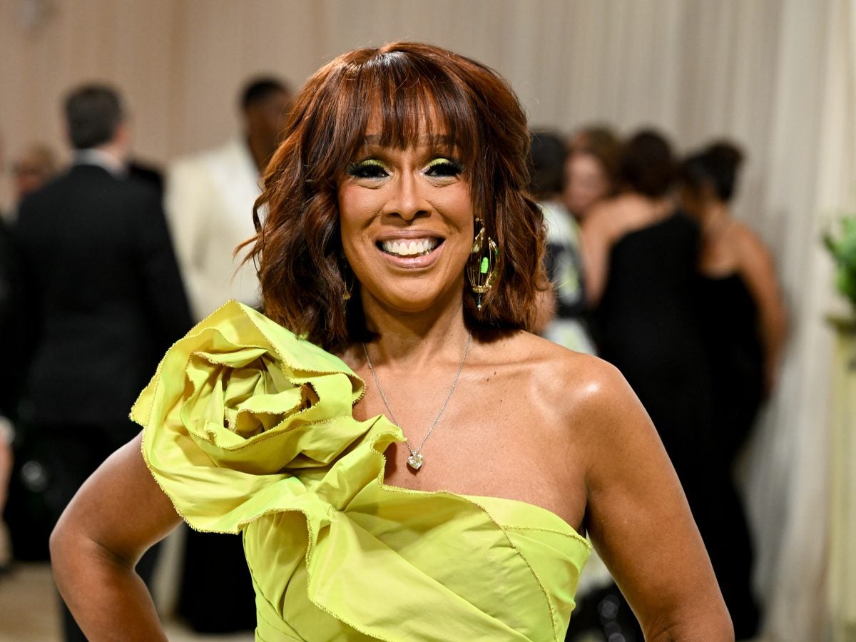 Gayle King Is Looking For Love And Doesn't Want To Be A 'Nurse Or ...