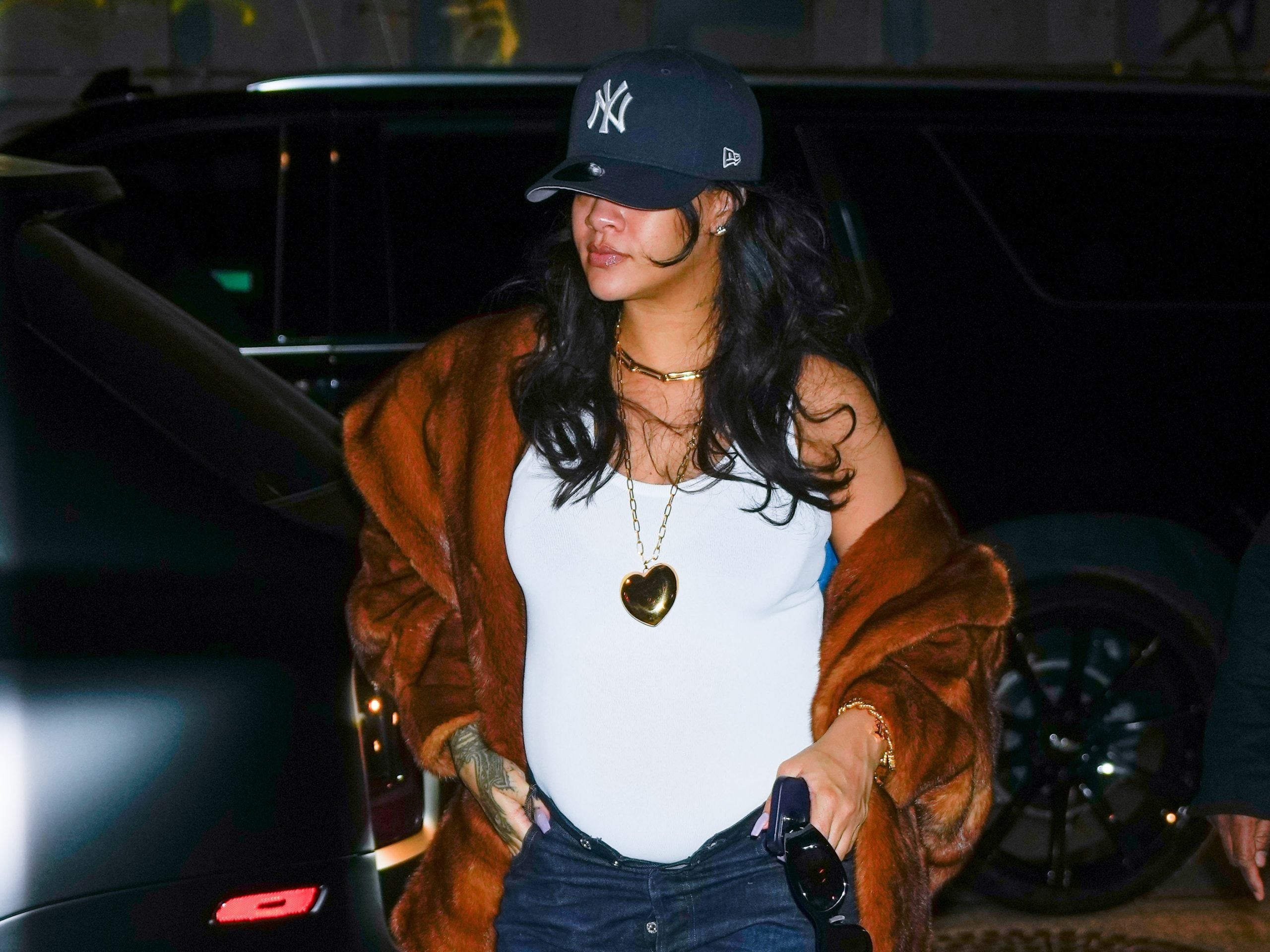 How To Channel Your Inner Rihanna For Street Style Looks