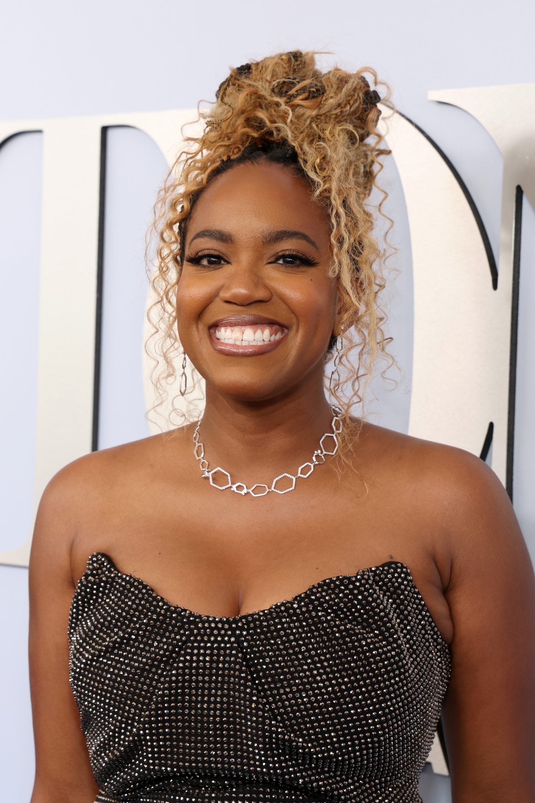 Our favorite beauty looks from the 2024 Tony Awards