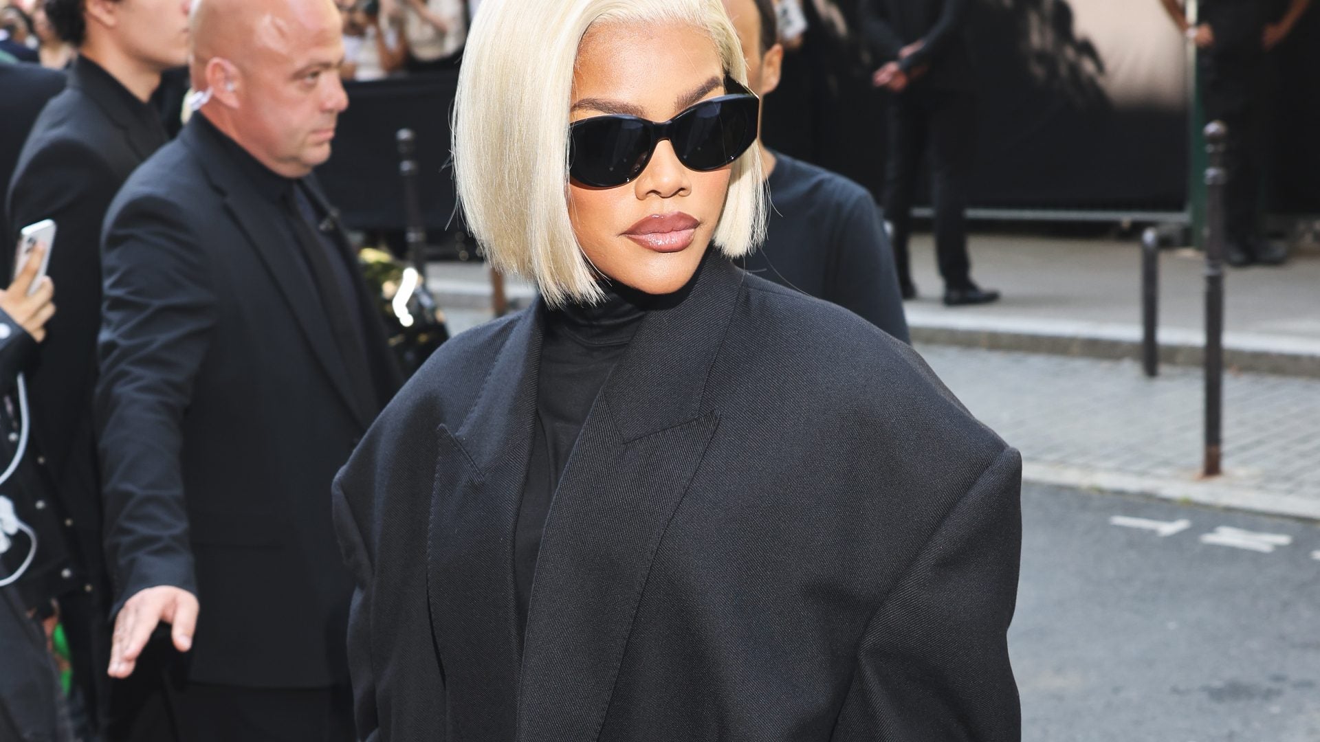 Teyana Taylor Shows Off Her New Blonde Bob At Couture Week