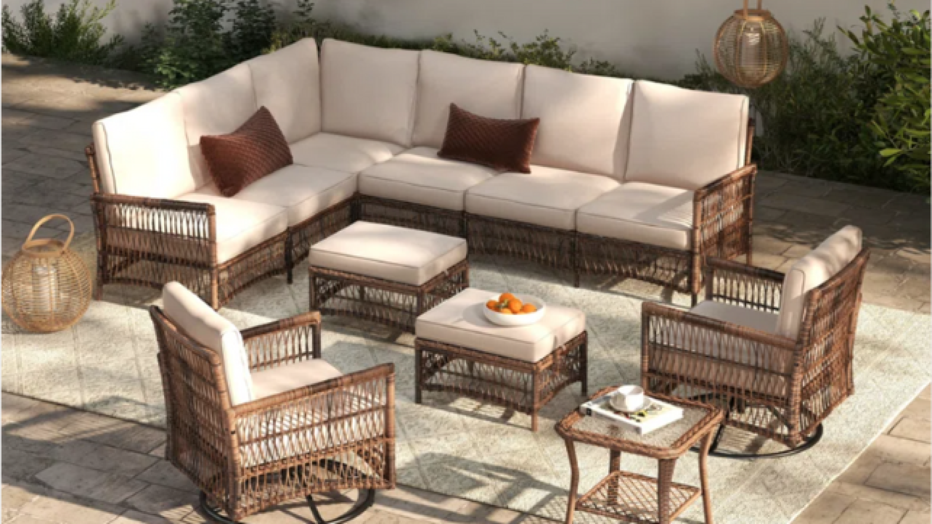 Found: Chic Patio Sets For 4th Of July Celebrations