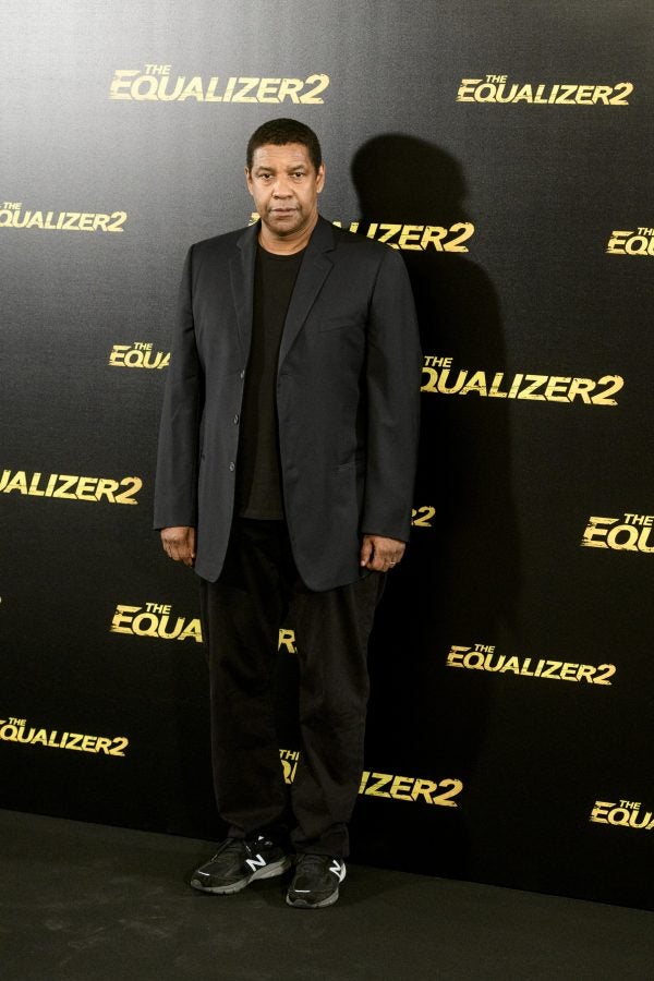 Denzel Washington’s Most Iconic And Stylish Looks