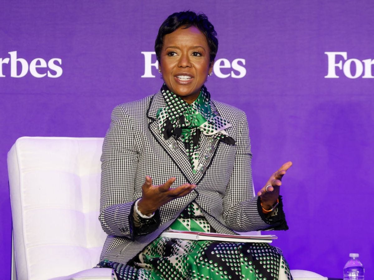 From Chicago's South Side To Corporate Trailblazer: Mellody Hobson's Path Of Resilience and Leadership