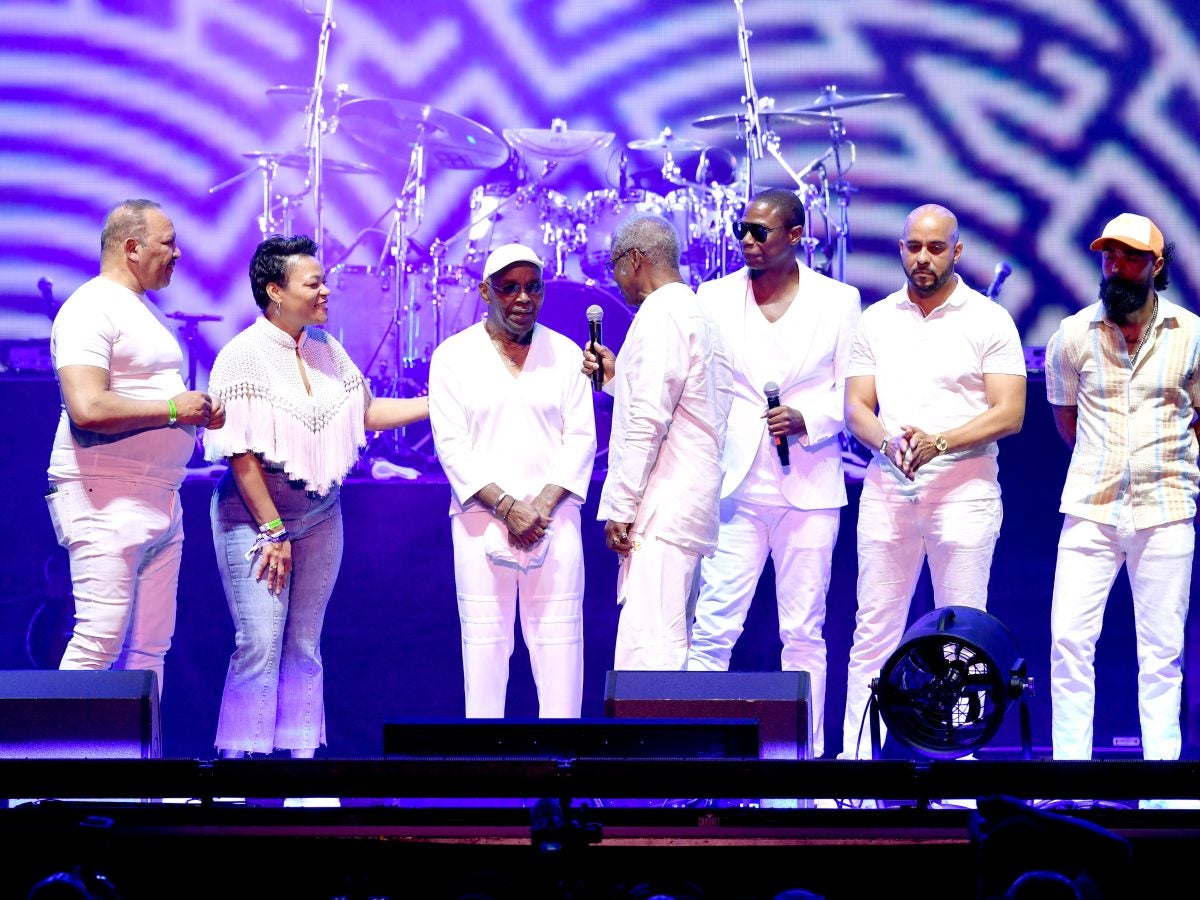 Frankie Beverly hace su última reverencia en el Festival de Cultura ESSENCE