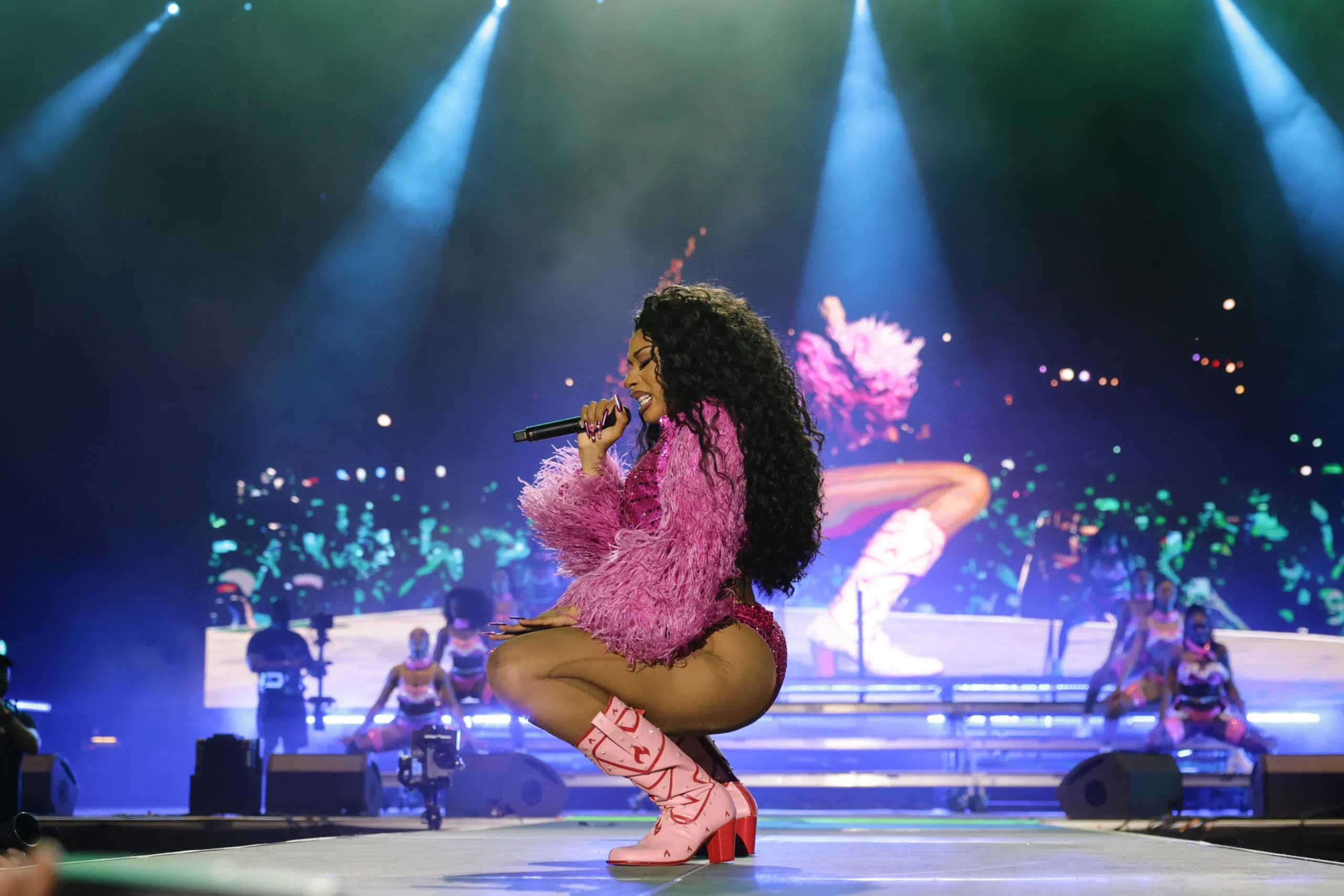 Lollapalooza 2024: SZA, Victoria Monét, Megan Thee Stallion and More Close Out Festival Stage